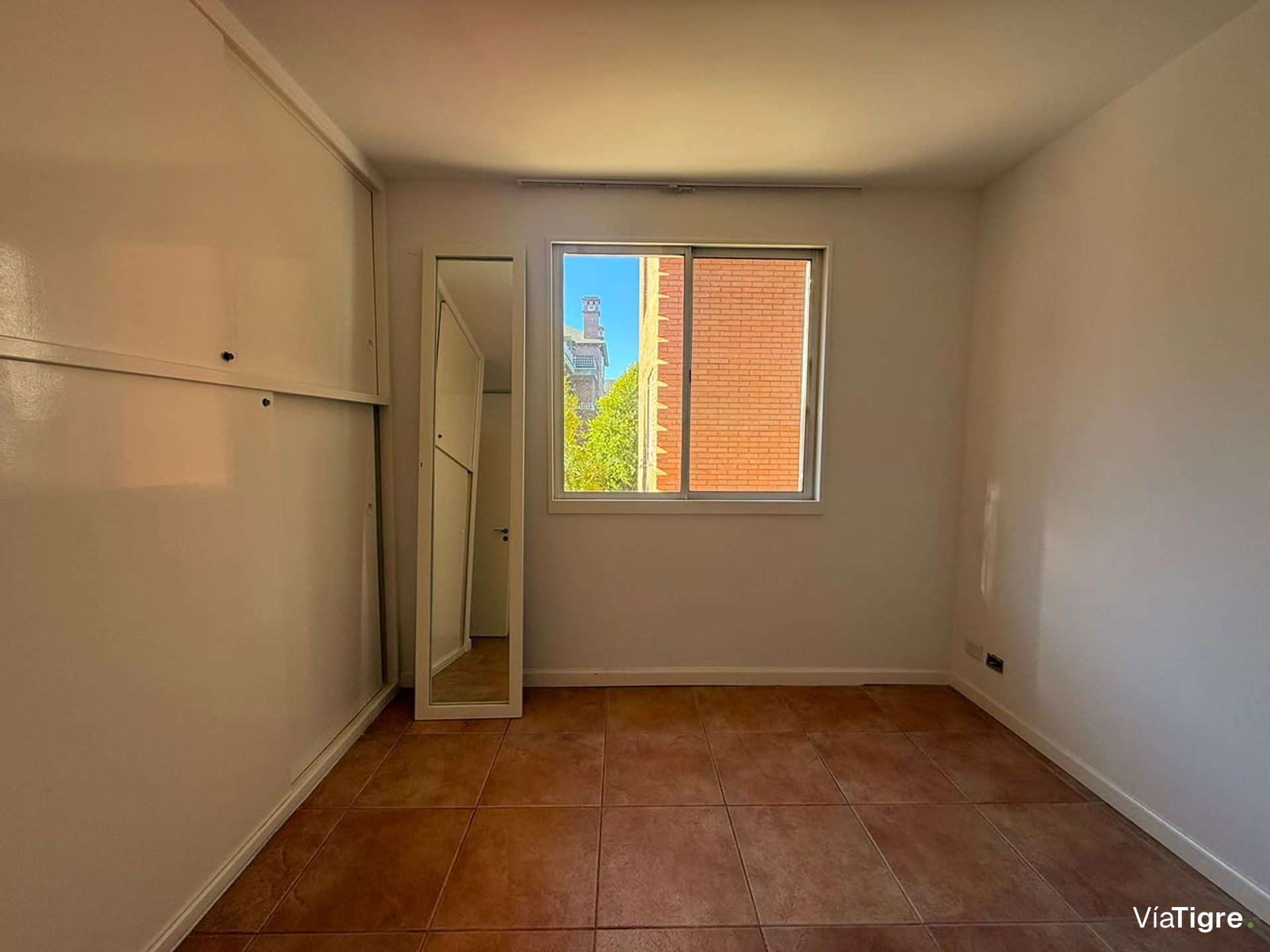 Venta Duplex 3 Amb Con Jardin Propio En San Isidro