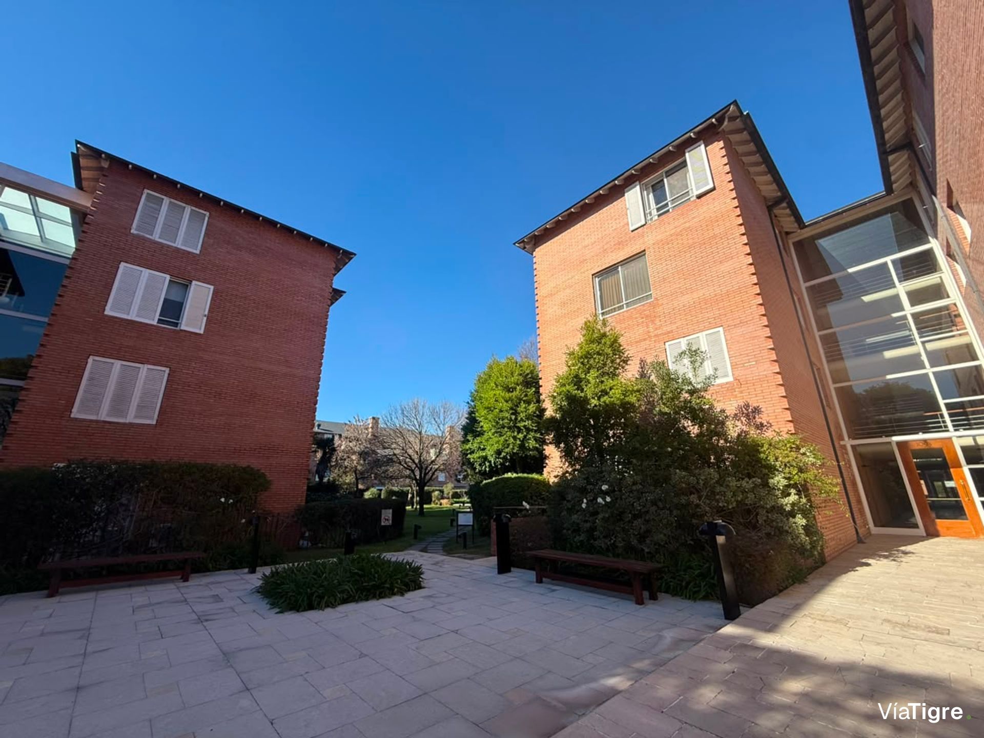 Venta Duplex 3 Amb Con Jardin Propio En San Isidro