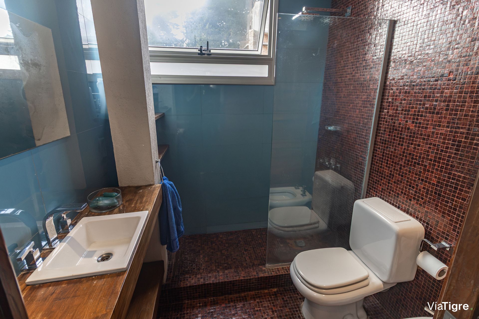 Venta Importante Casa-Lomas Beccar B° Semi Cerrad