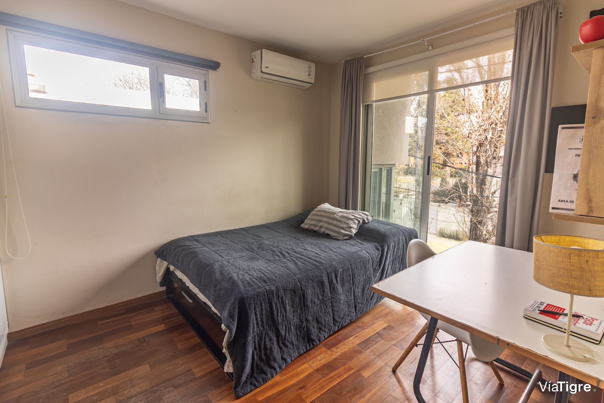 Venta Importante Casa-Lomas Beccar B° Semi Cerrad