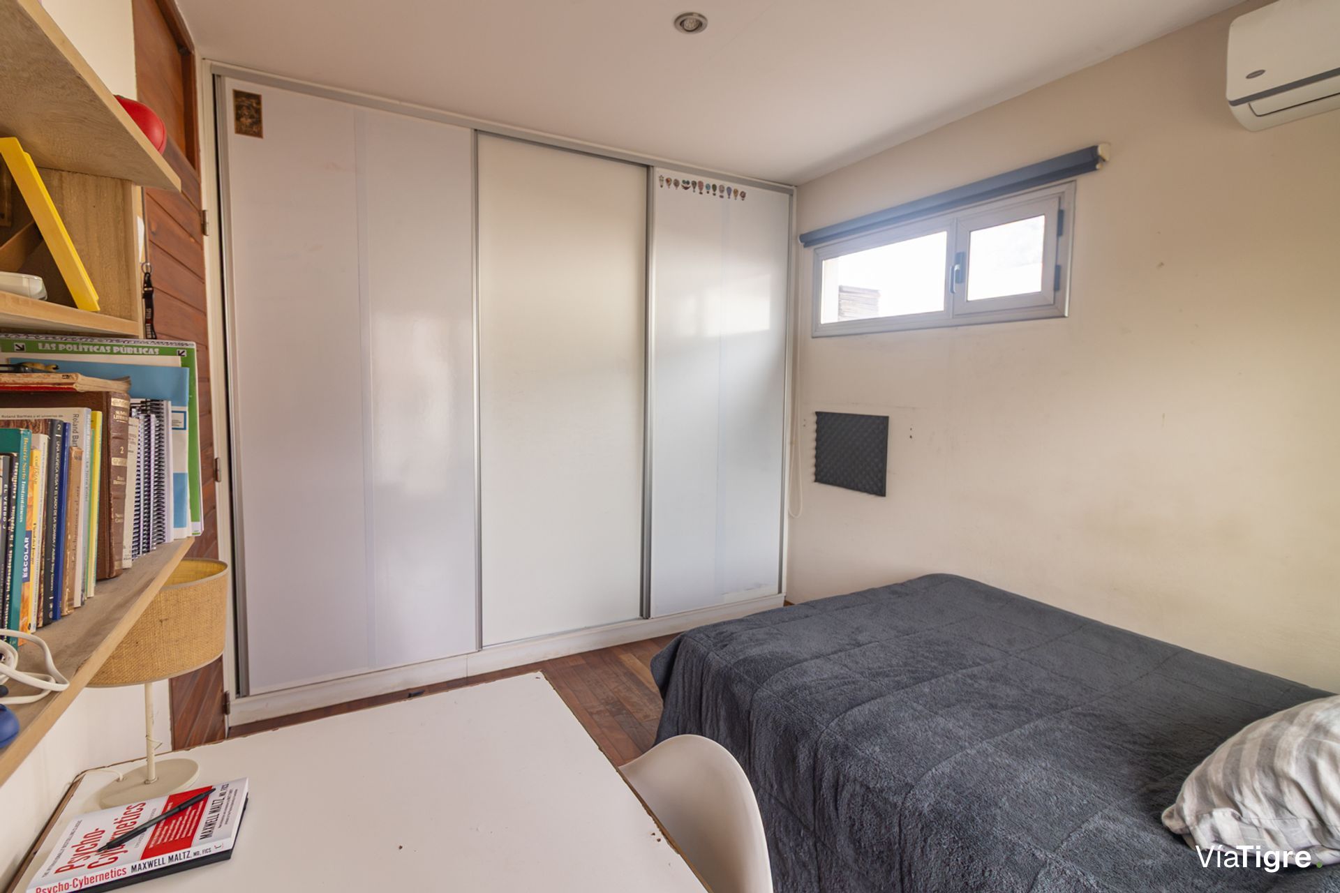 Venta Importante Casa-Lomas Beccar B° Semi Cerrad