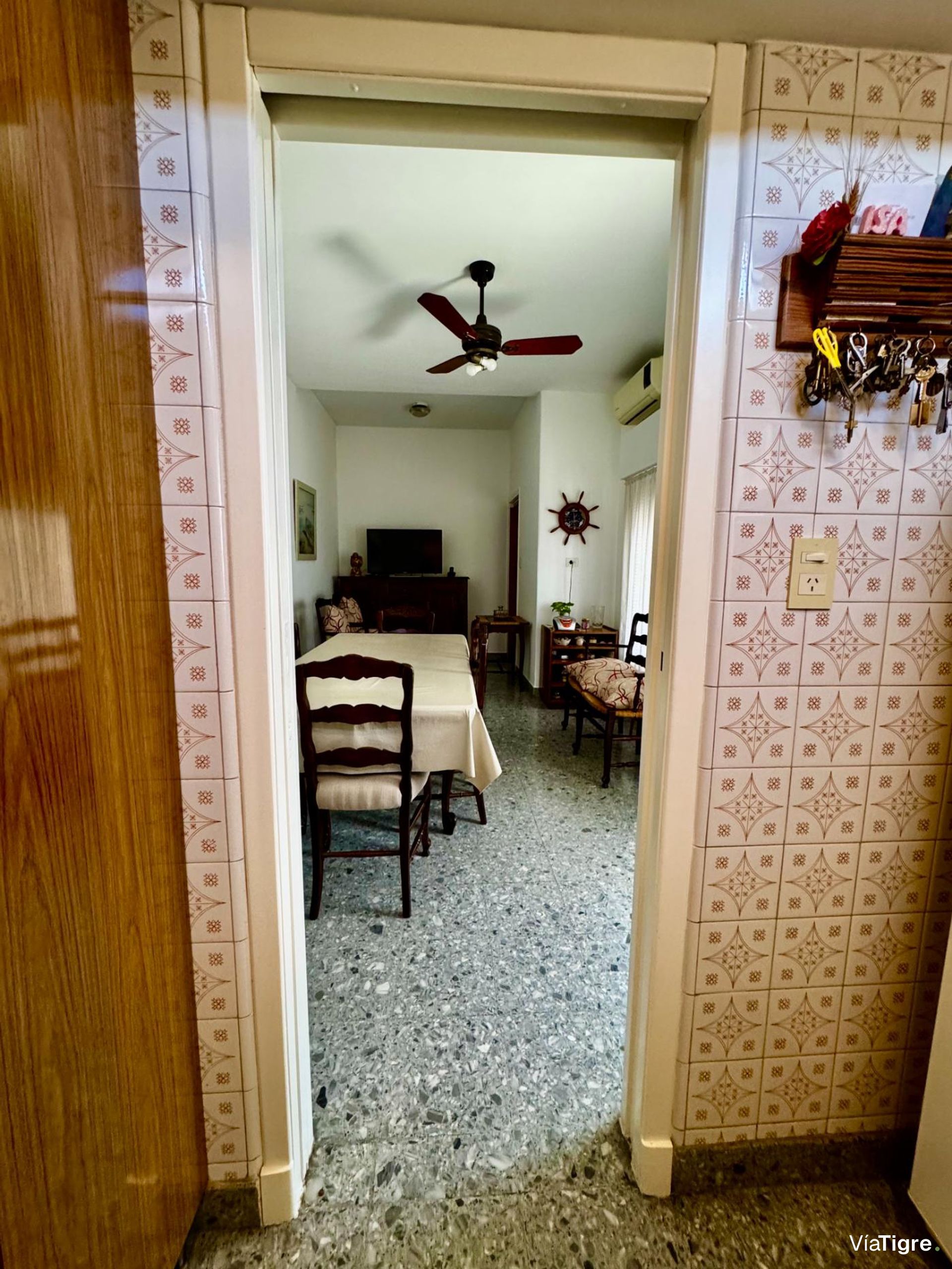 Venta Casa Con Jardín En Beccar – Apta Crédito