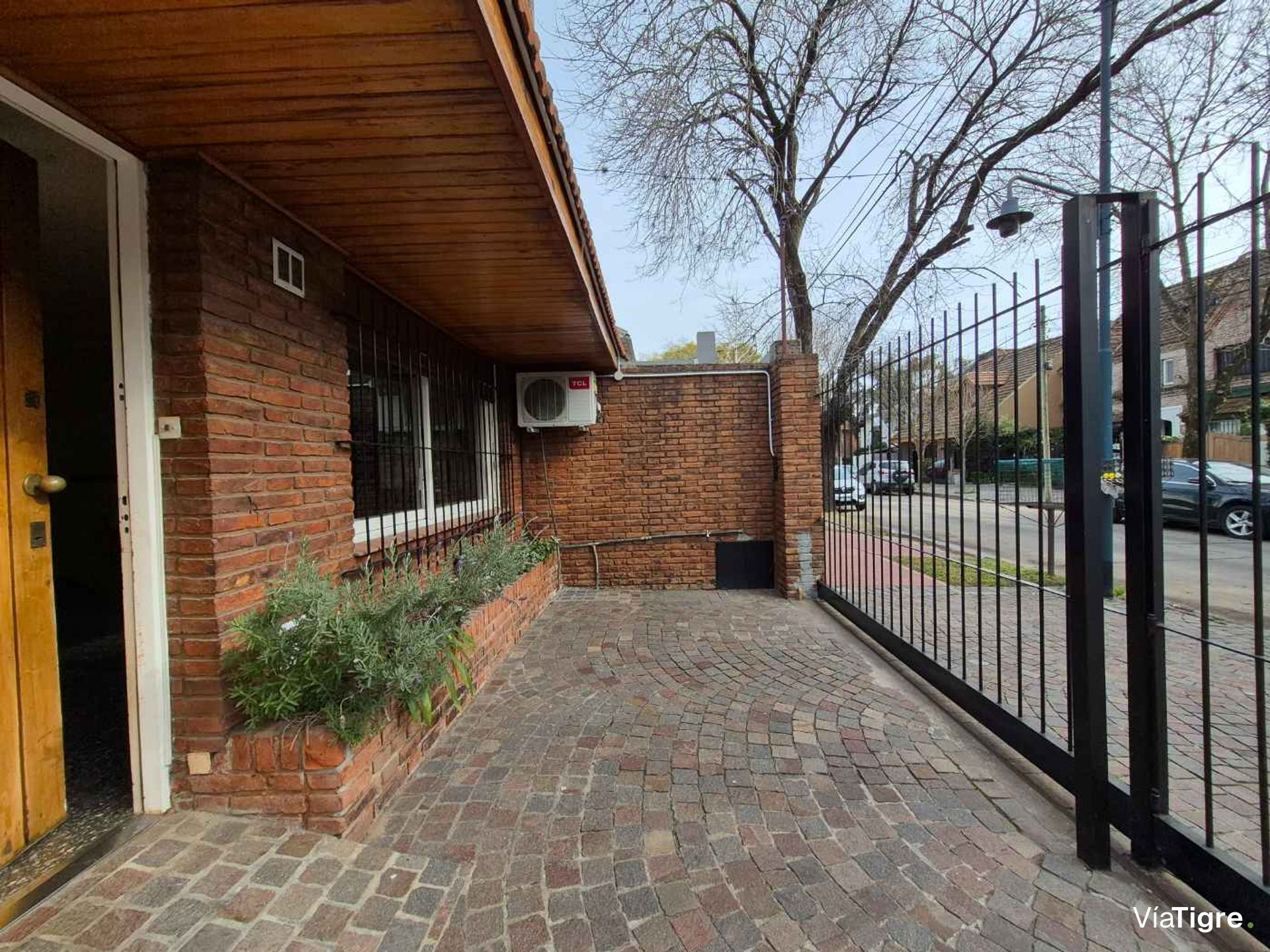 Casa Luminosa con Pileta Beccar San Isidro