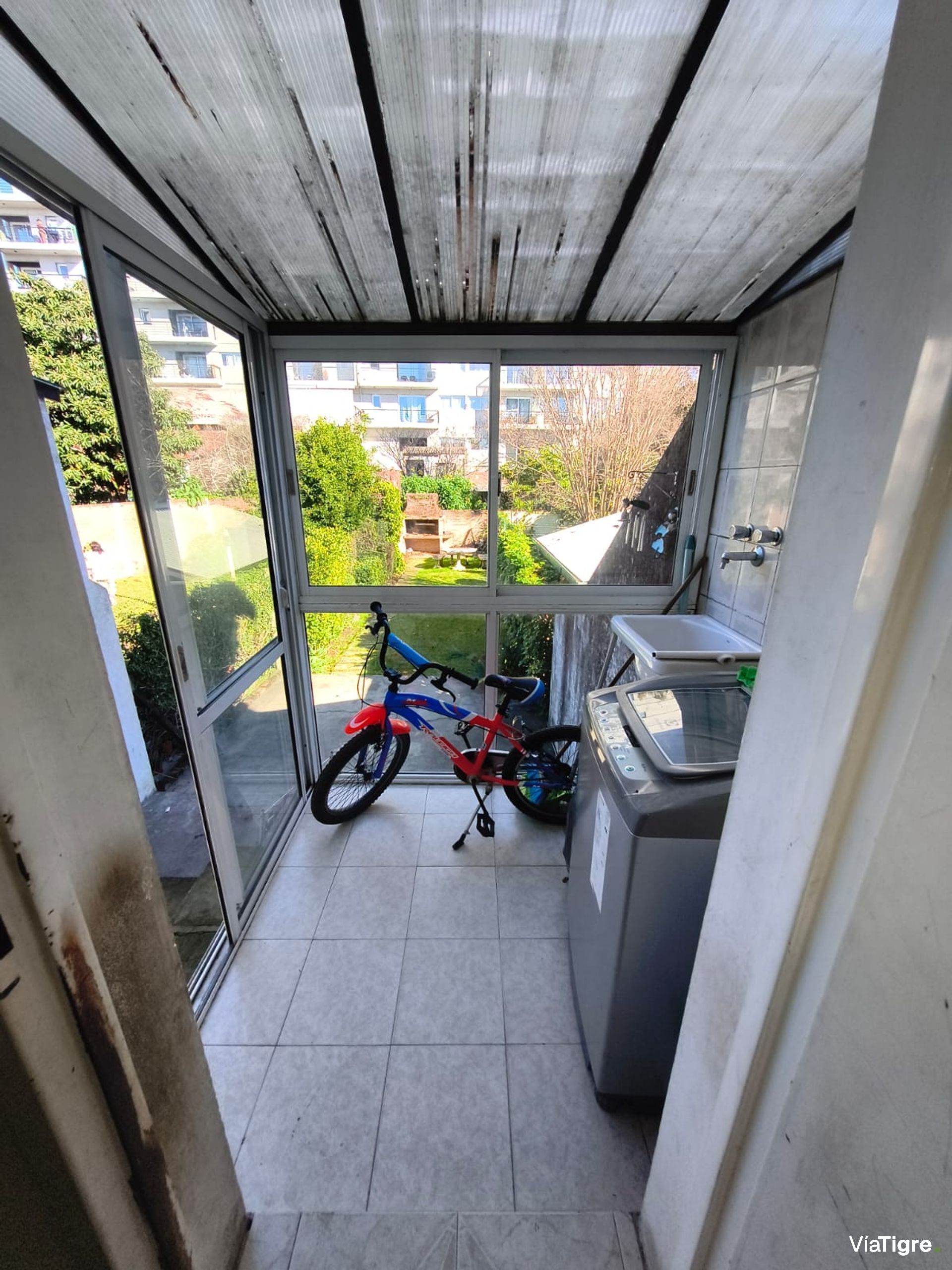 Venta Casa Duplex Cochera Parrilla Tigre