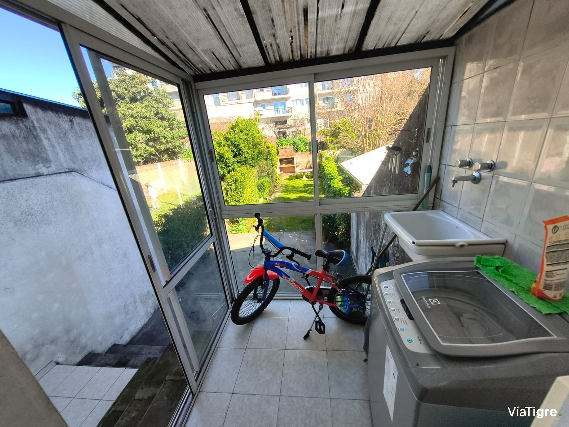 Venta Casa Duplex Cochera Parrilla Tigre