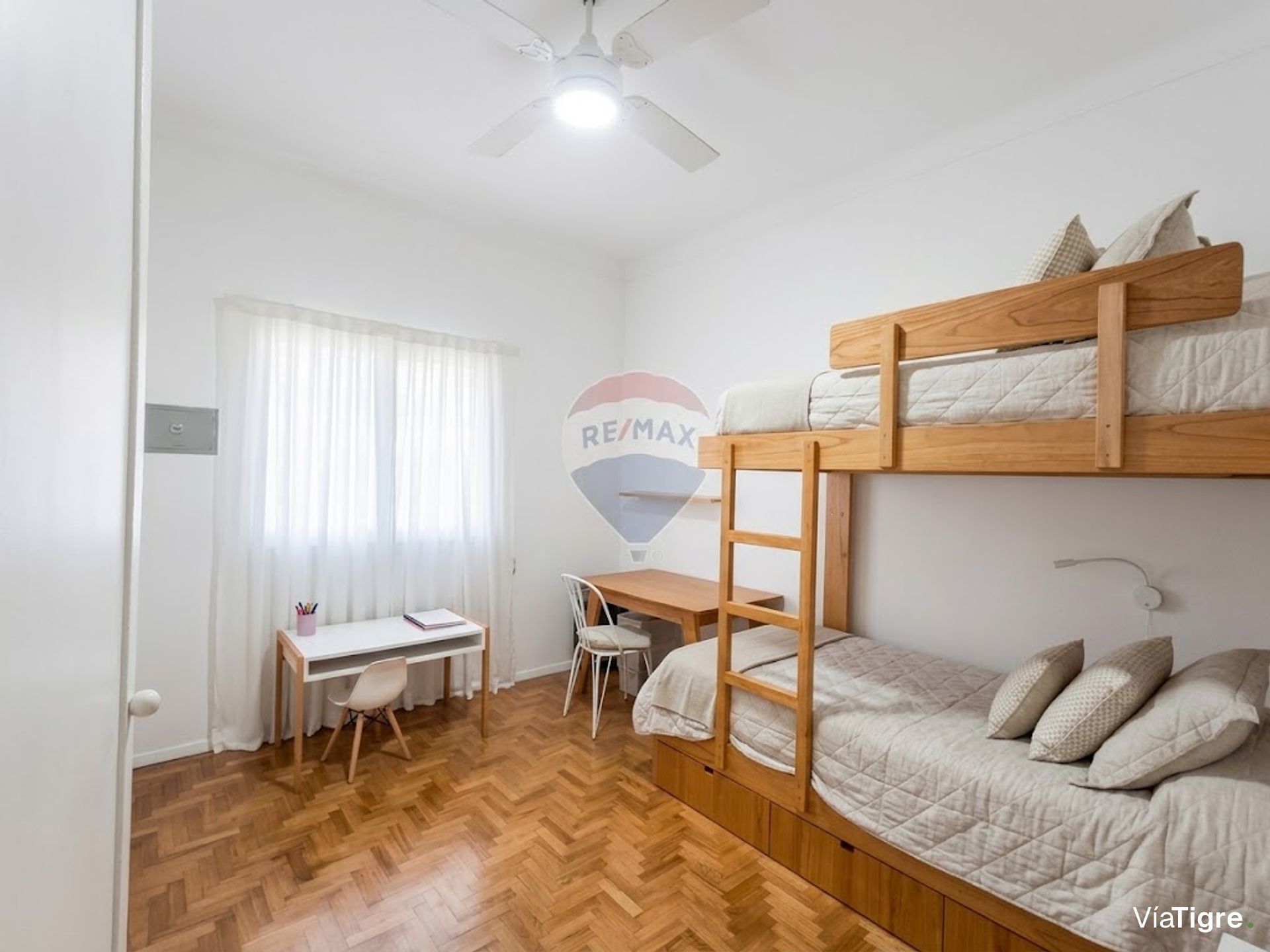 Vende casa 4amb Olivos Golf Vicente López Pileta