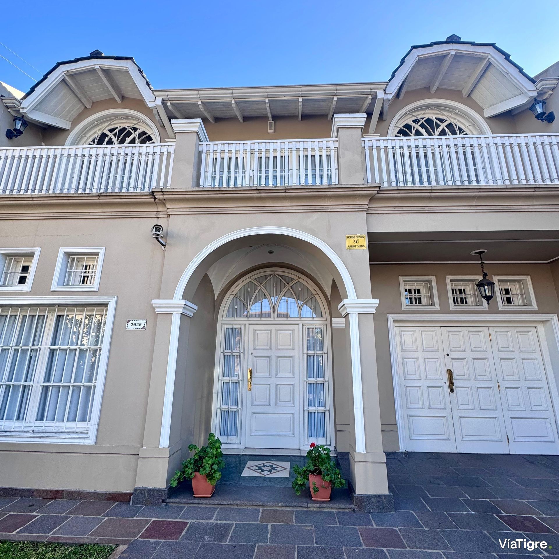 Venta Casa 5 Amb. Olivos, Impecable!