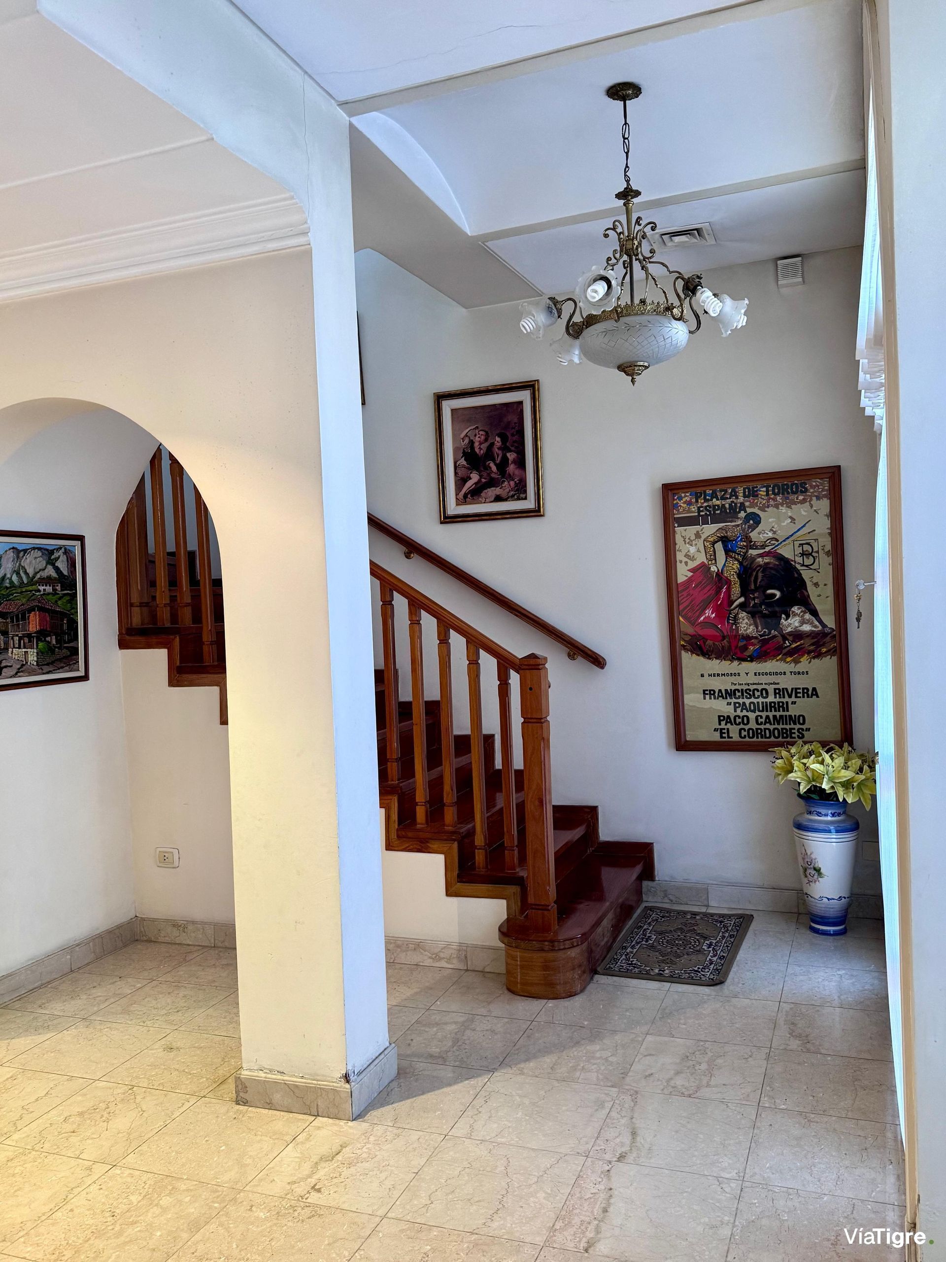 Venta Casa 5 Amb. Olivos, Impecable!