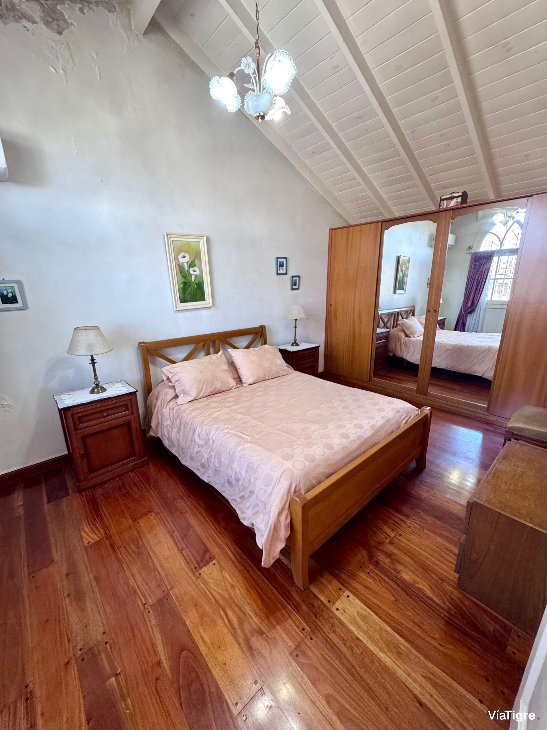 Venta Casa 5 Amb. Olivos, Impecable!