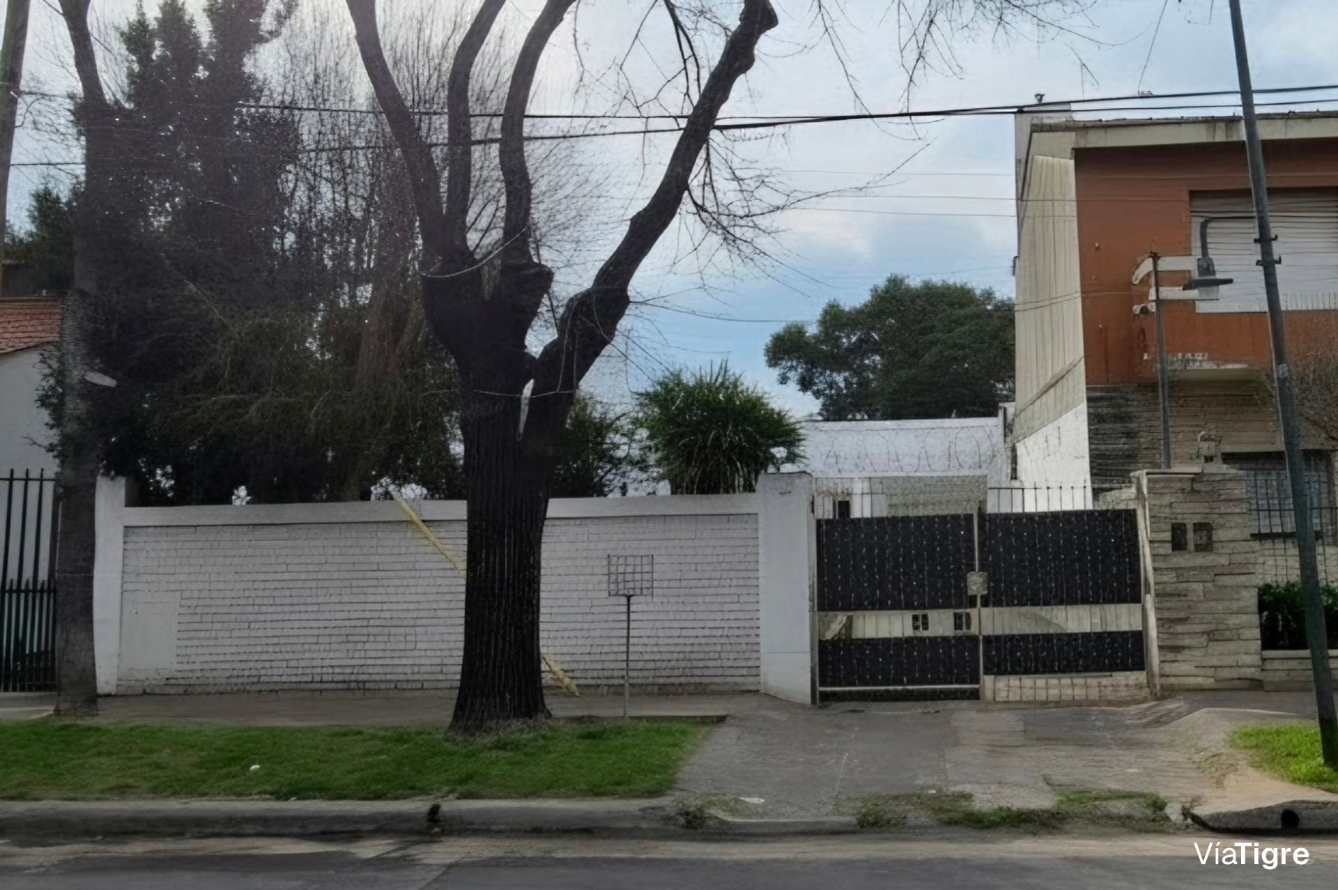 Boulogne Casa Venta 5 Amb Cochera Y Jardin