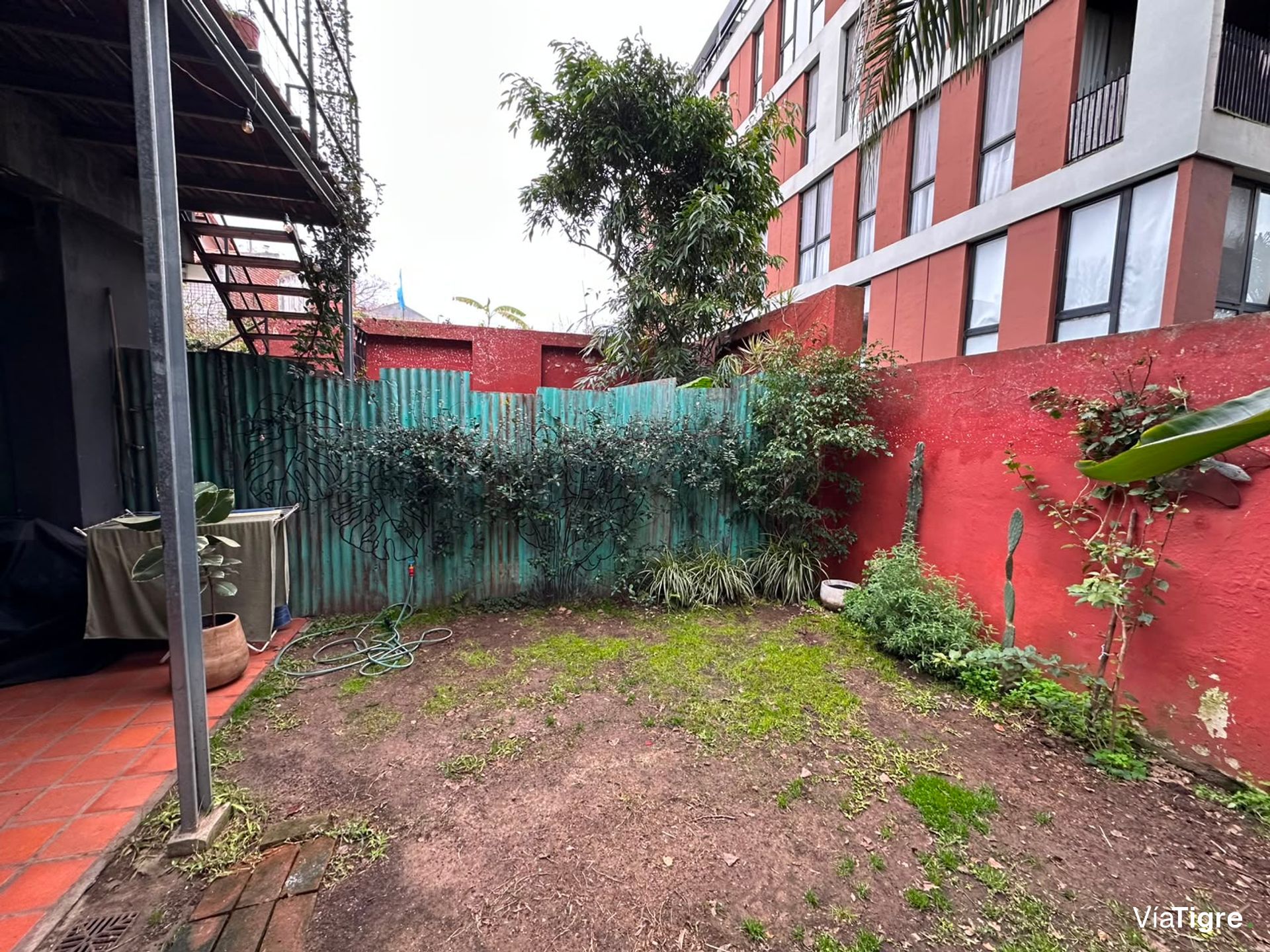 PH en Alquiler La Lucila | Jardín y Parrilla