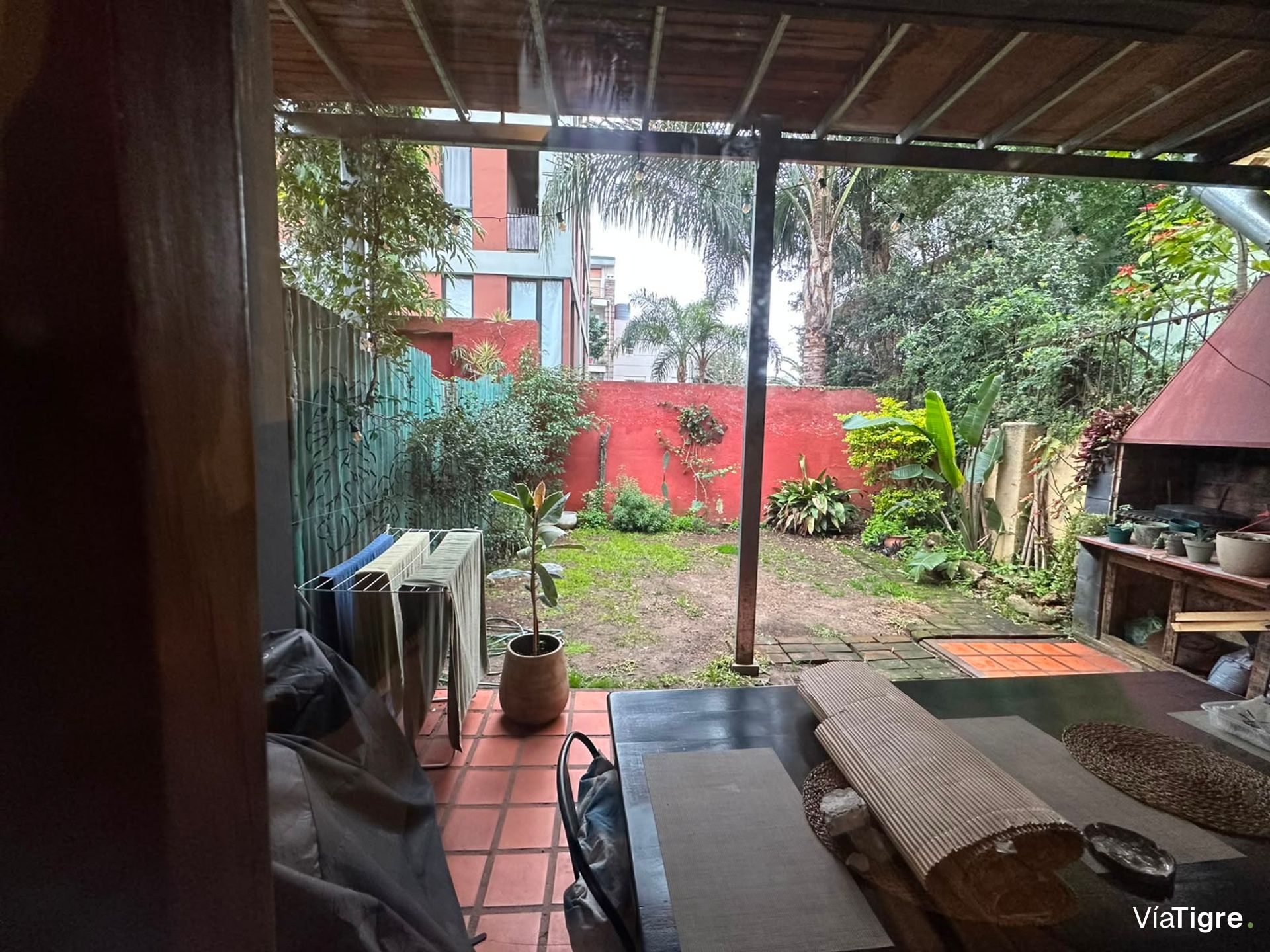 PH en Alquiler La Lucila | Jardín y Parrilla