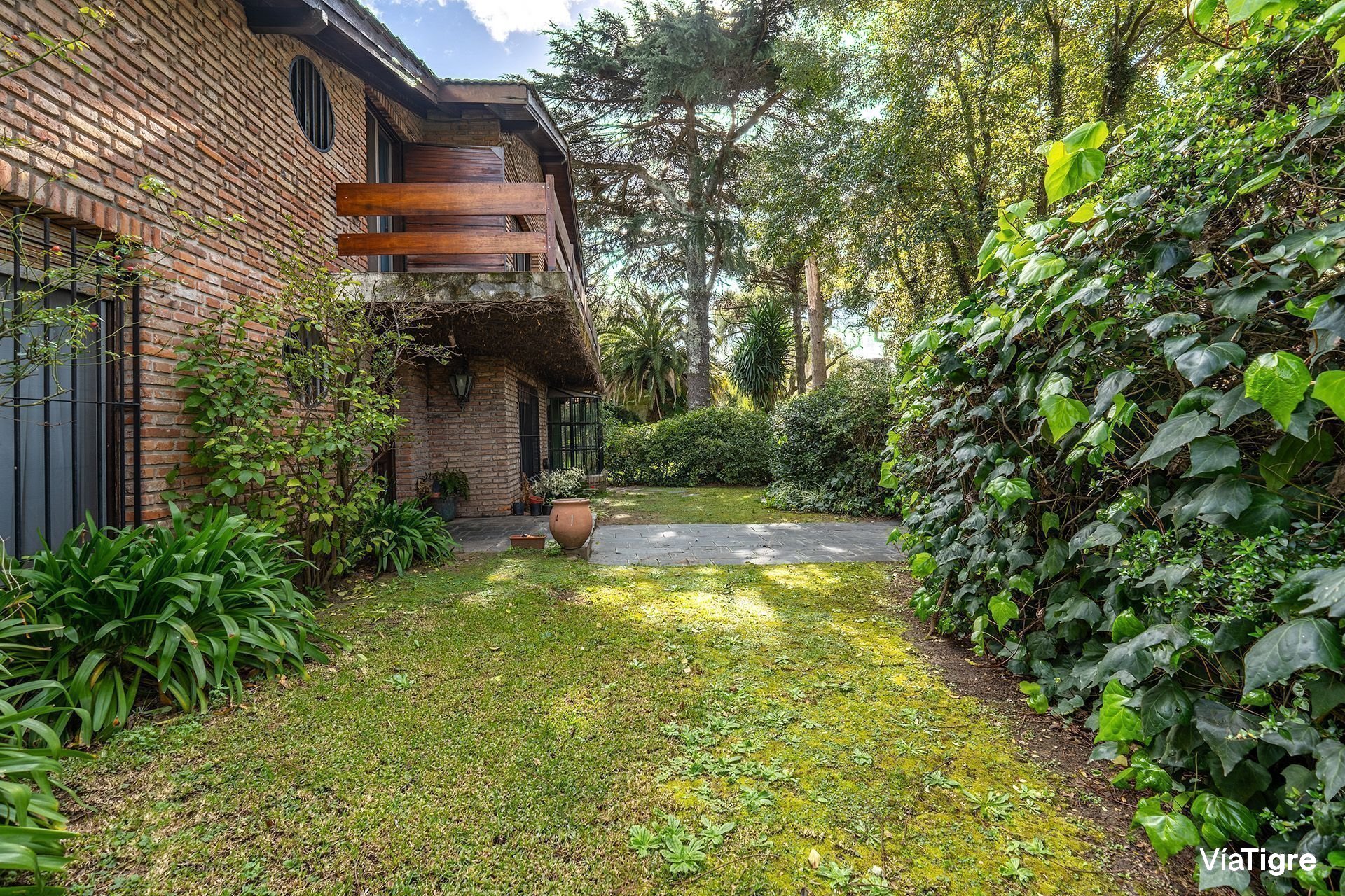 Venta Casa 4 Dormitorios Jardin Pileta San Isidro