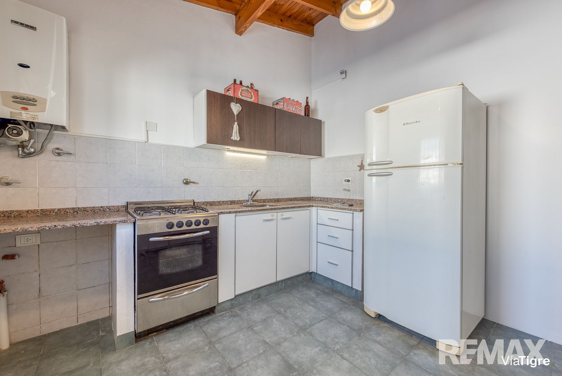 Venta casa 6 ambientes tipo PH con patio y balcon