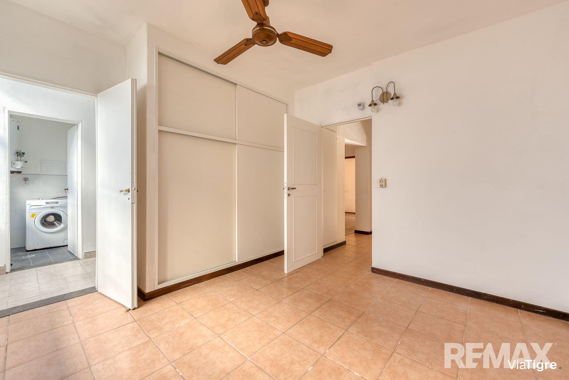 Venta casa 6 ambientes tipo PH con patio y balcon
