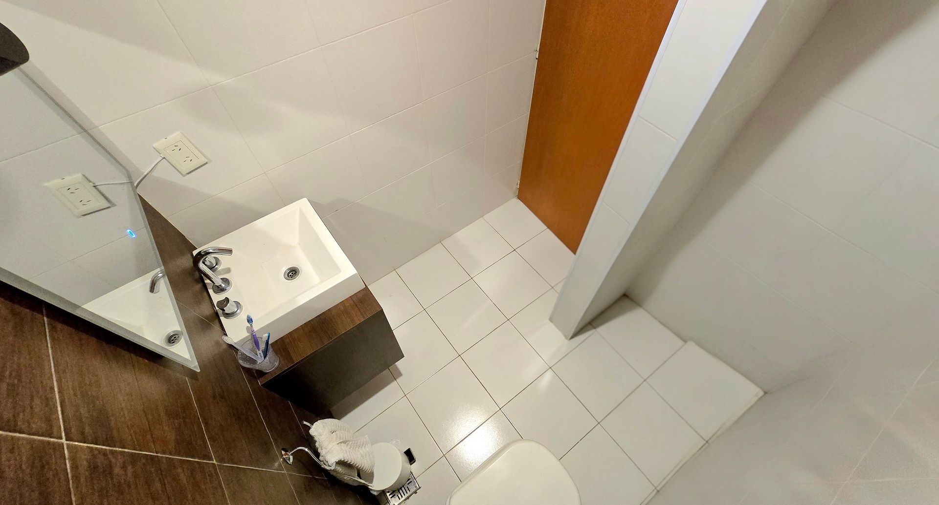 Venta Triplex 5 Amb. Jardín, y Garage OLIVOS