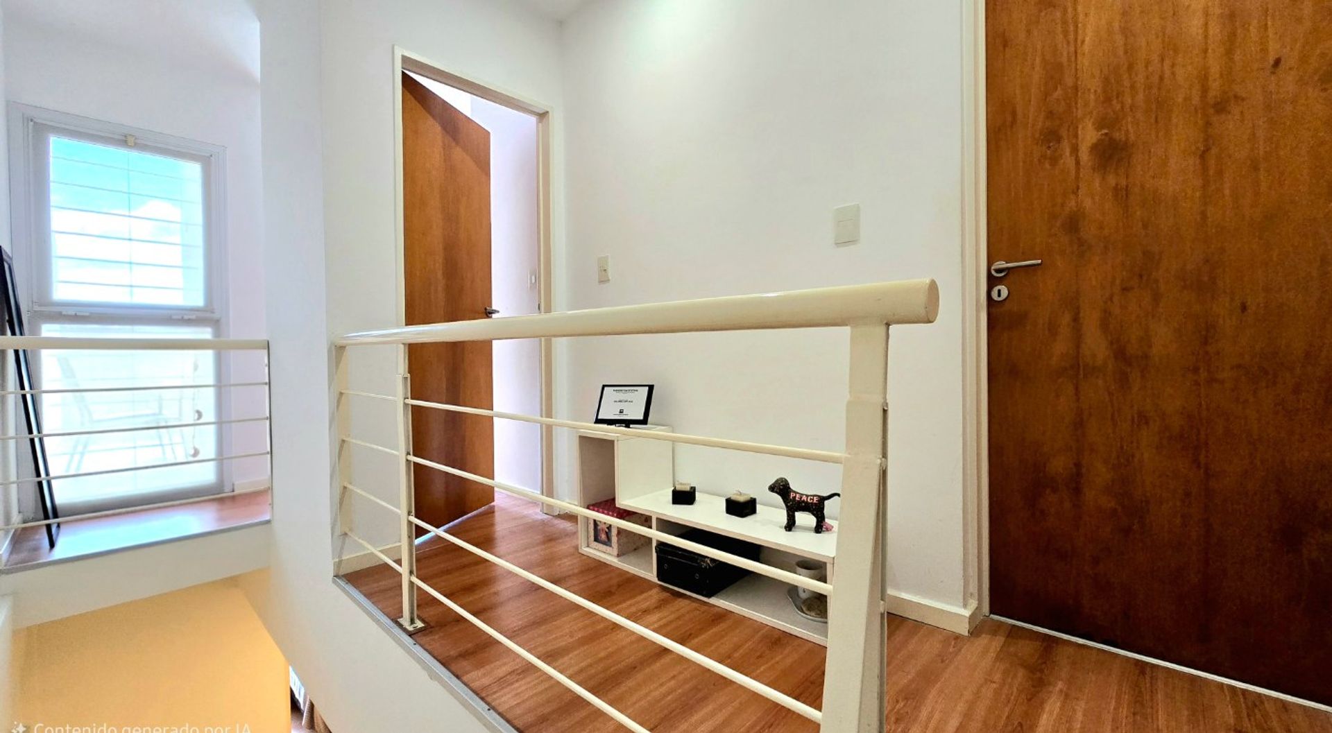 Venta Triplex 5 Amb. Jardín, y Garage OLIVOS