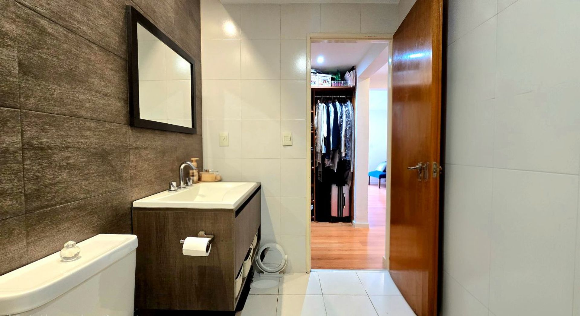 Venta Triplex 5 Amb. Jardín, y Garage OLIVOS