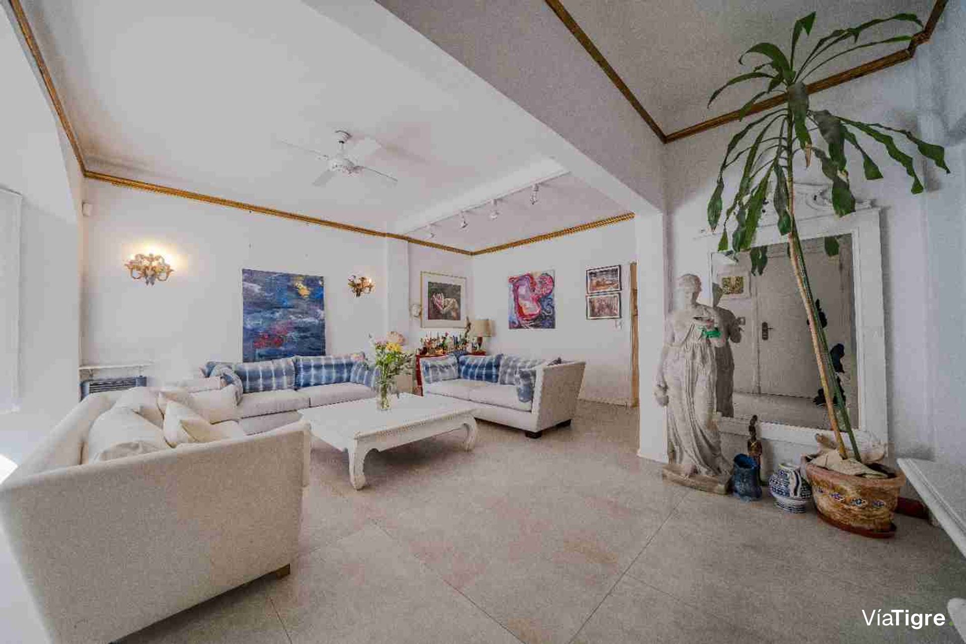 Venta Casa 6 Amb Olivos Jardín Y Pileta Crédito