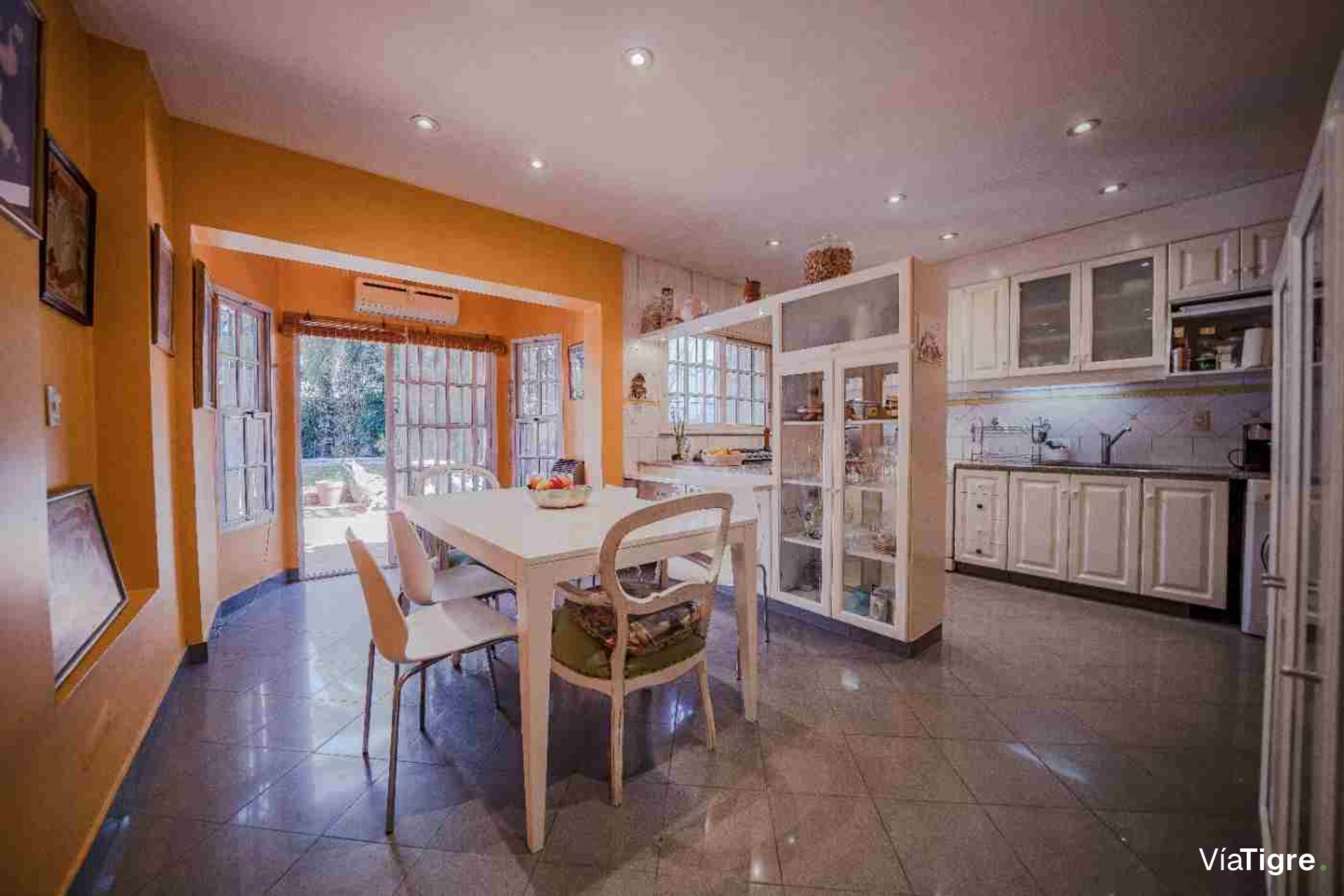 Venta Casa 6 Amb Olivos Jardín Y Pileta Crédito