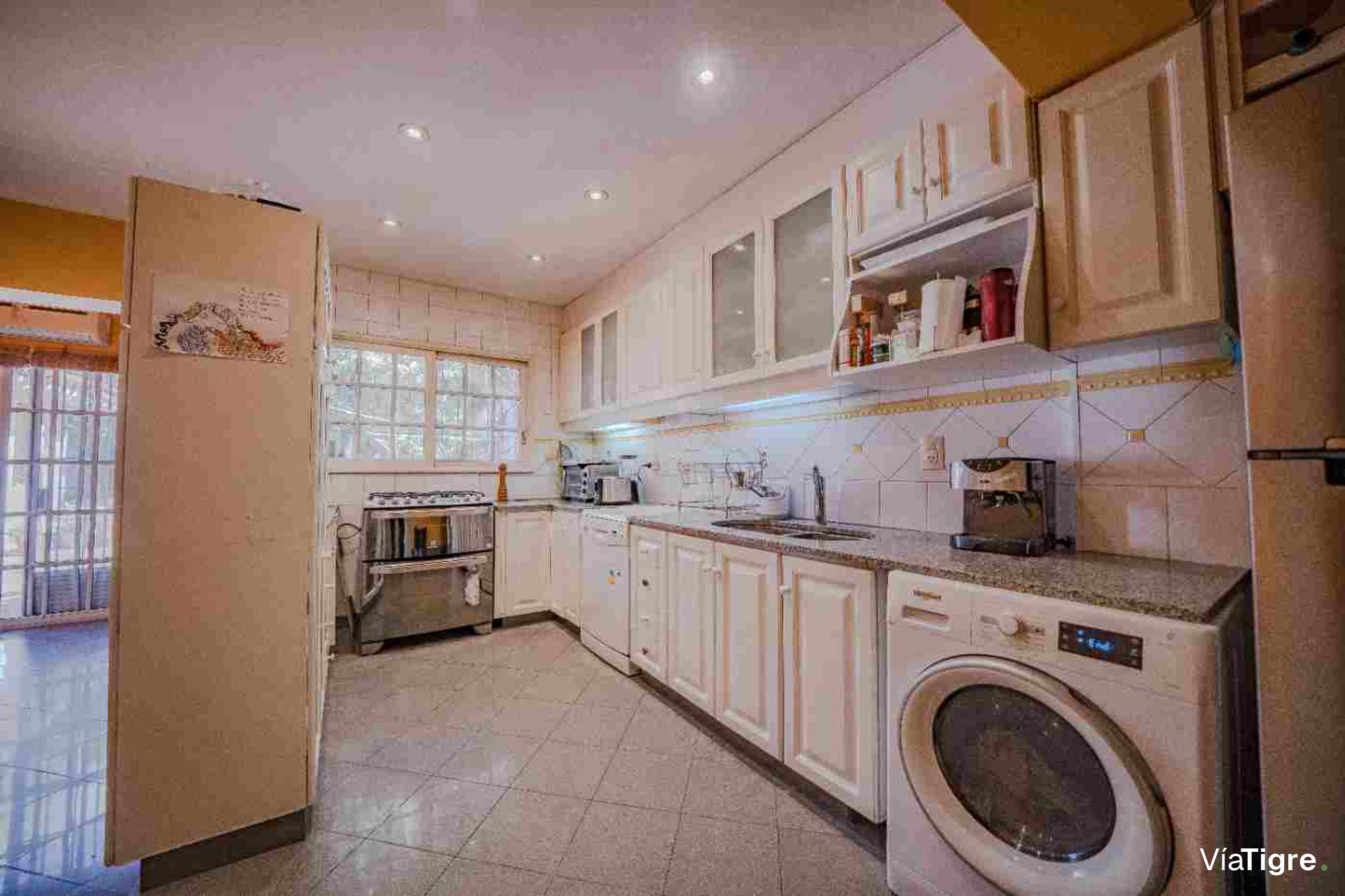 Venta Casa 6 Amb Olivos Jardín Y Pileta Crédito