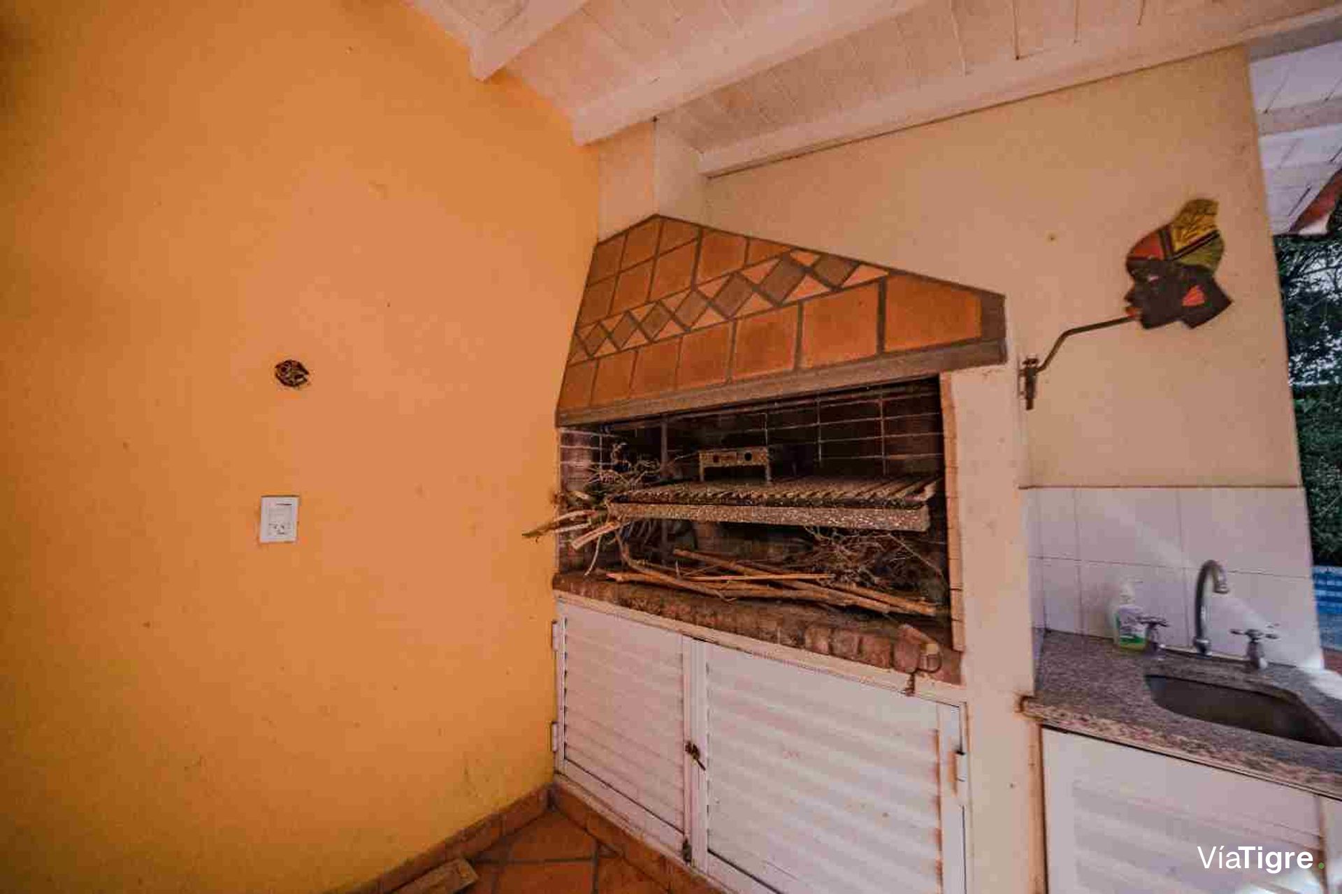 Venta Casa 6 Amb Olivos Jardín Y Pileta Crédito
