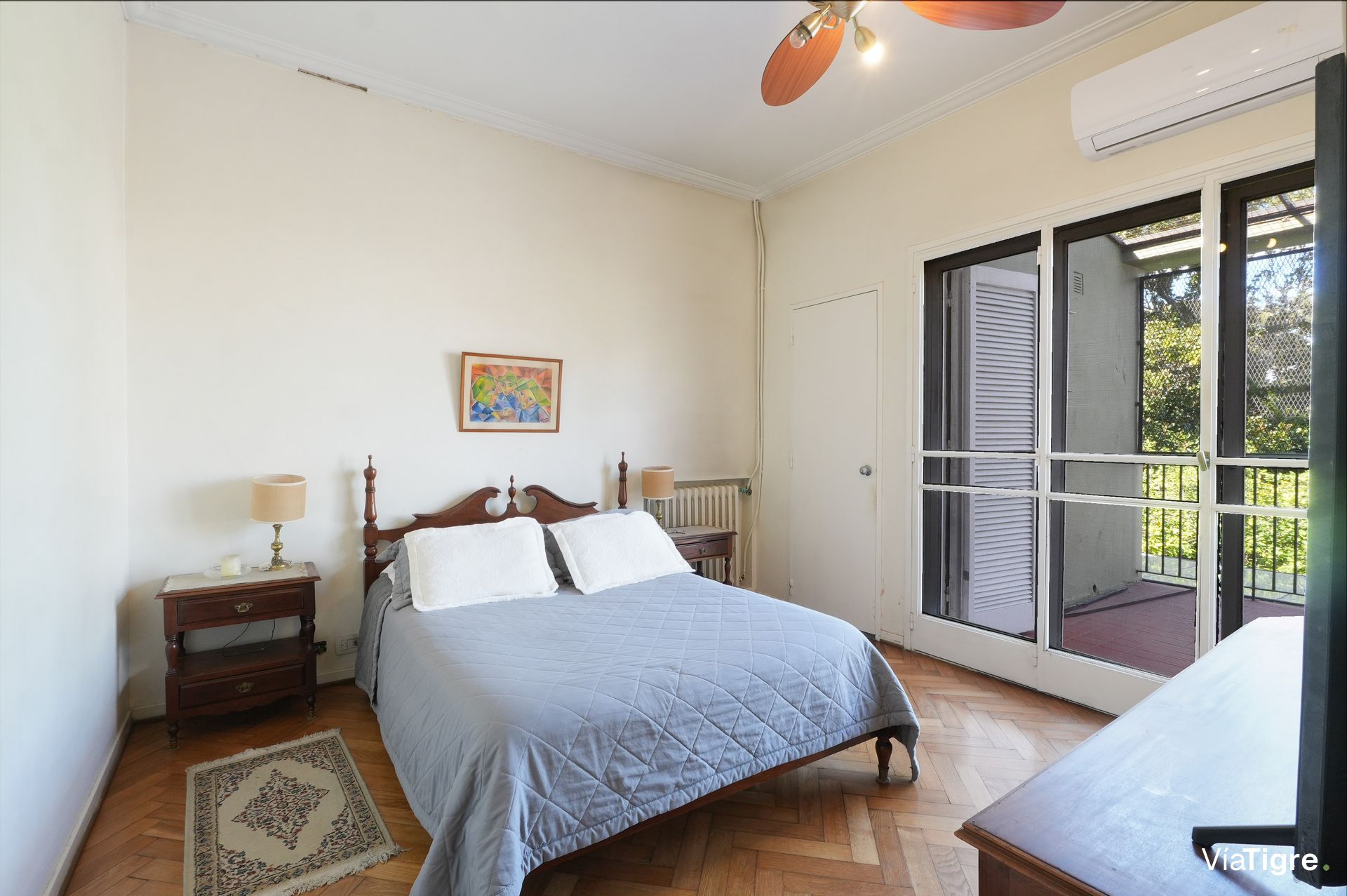Venta Casa 5 Amb en Martínez con Jardin y Pileta