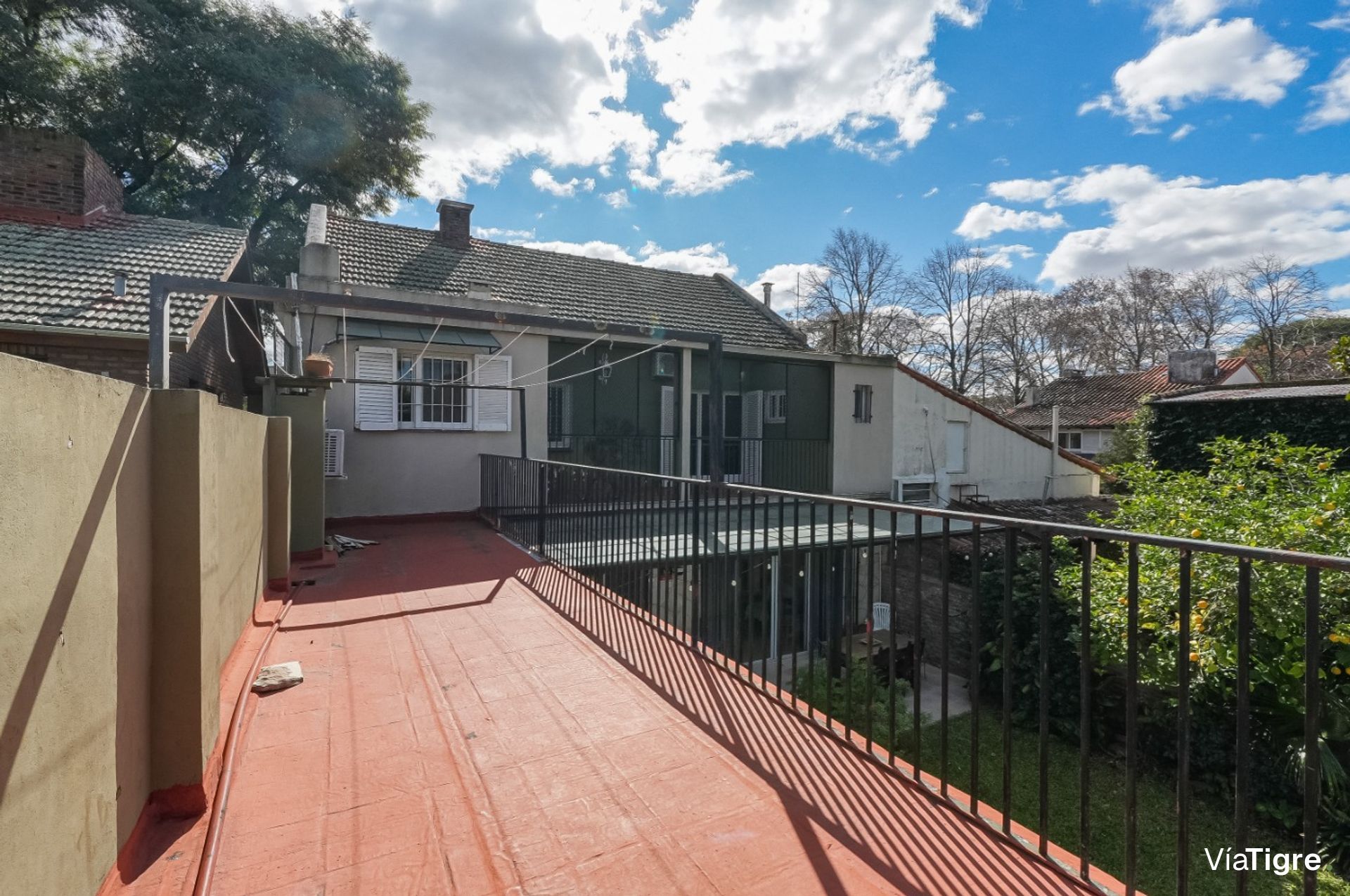 Venta Casa 5 Amb en Martínez con Jardin y Pileta