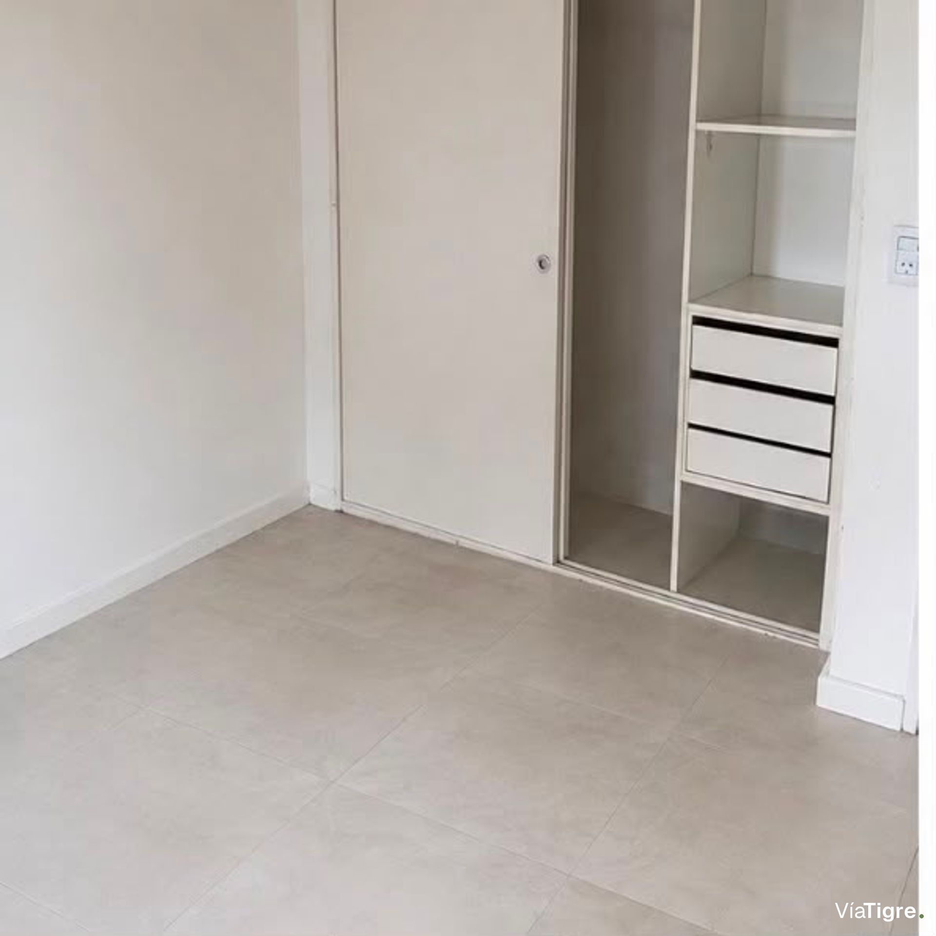 Venta departamento, 2 amb., comp. Los Alamos,Tigre