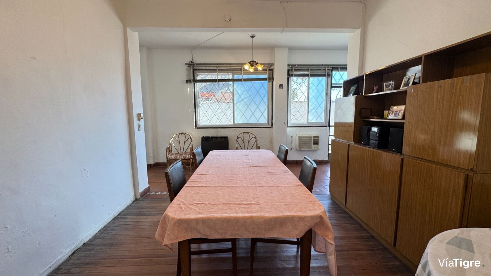 Casa en venta sobre lote propio de 4 amb + jardin