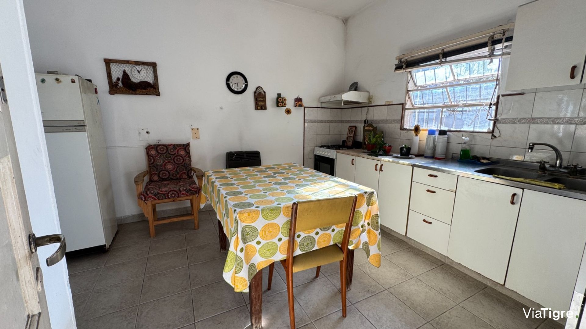 Casa en venta sobre lote propio de 4 amb + jardin