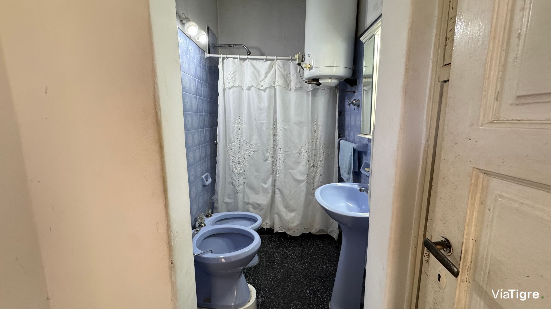 Casa en venta sobre lote propio de 4 amb + jardin