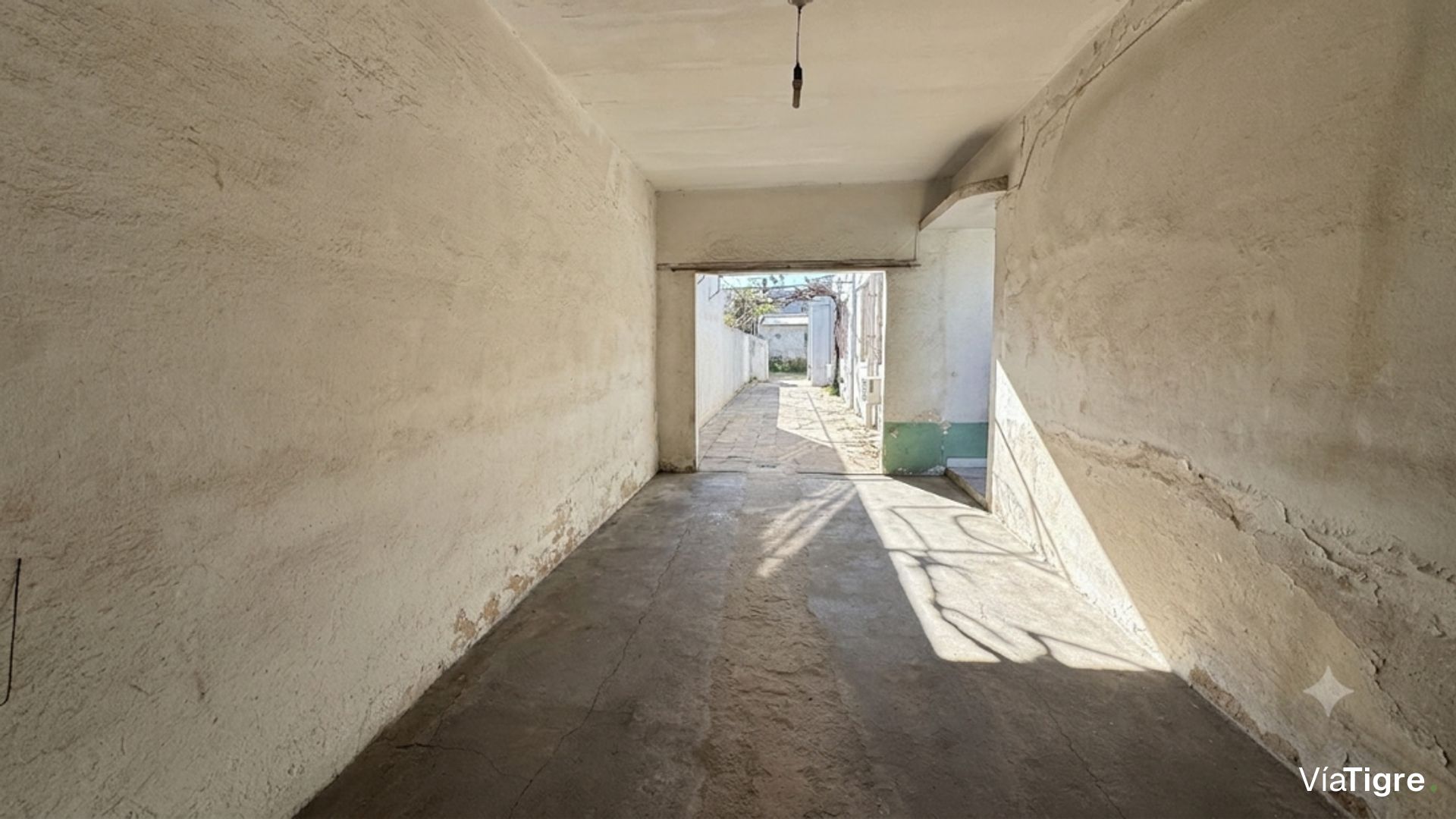 Casa en venta sobre lote propio de 4 amb + jardin
