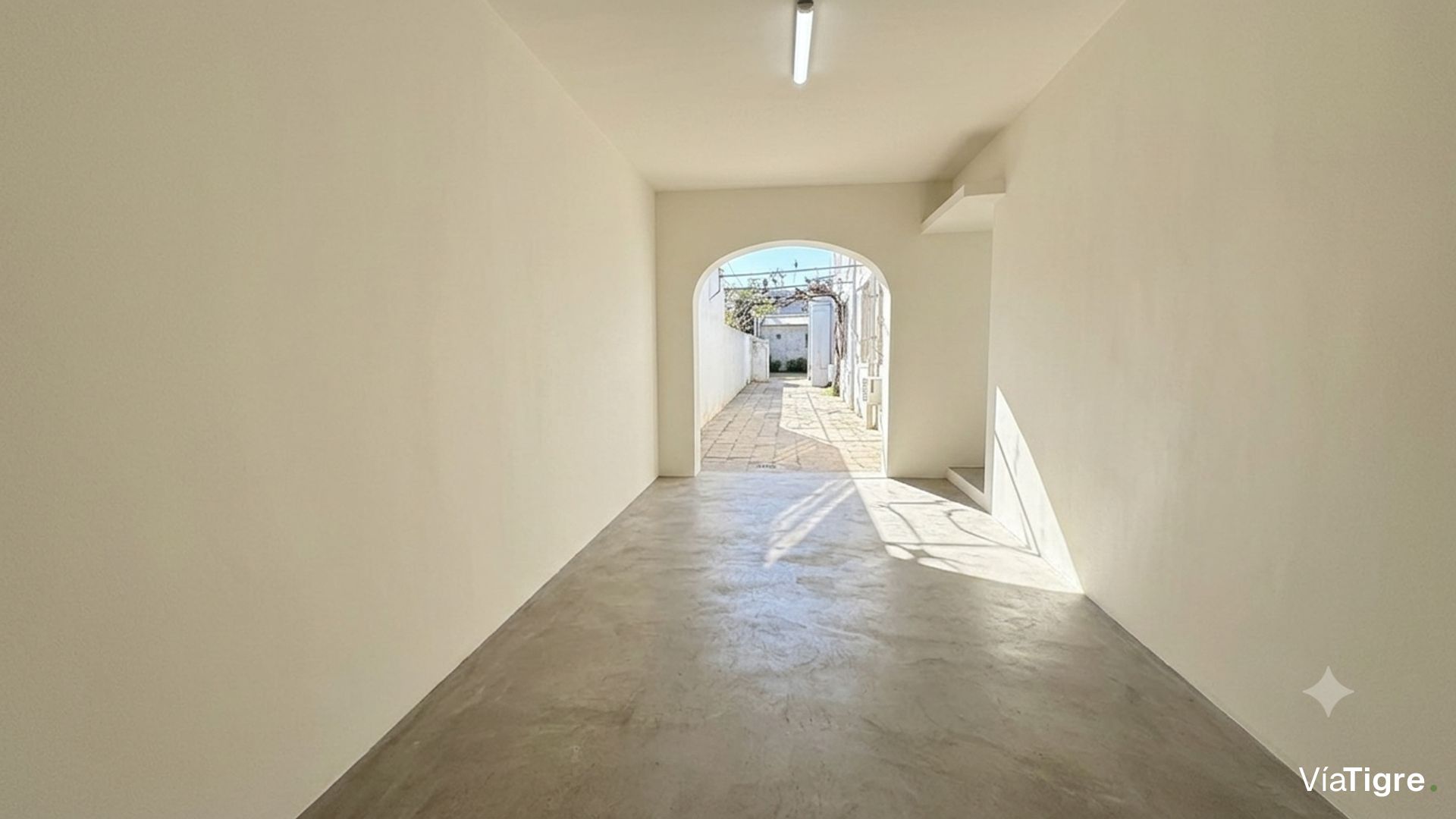 Casa en venta sobre lote propio de 4 amb + jardin