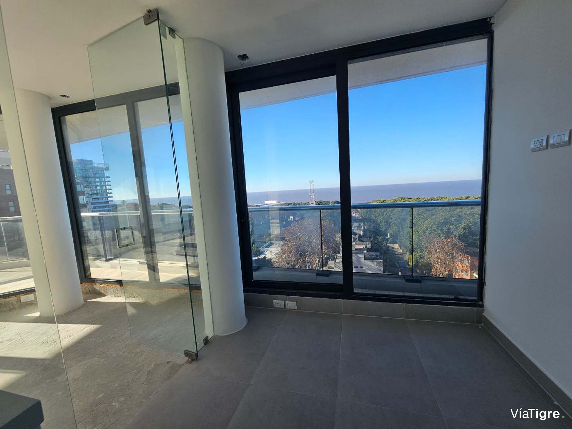 Venta 3 Dormitorios en Suite Dep 2 cocheras Selene
