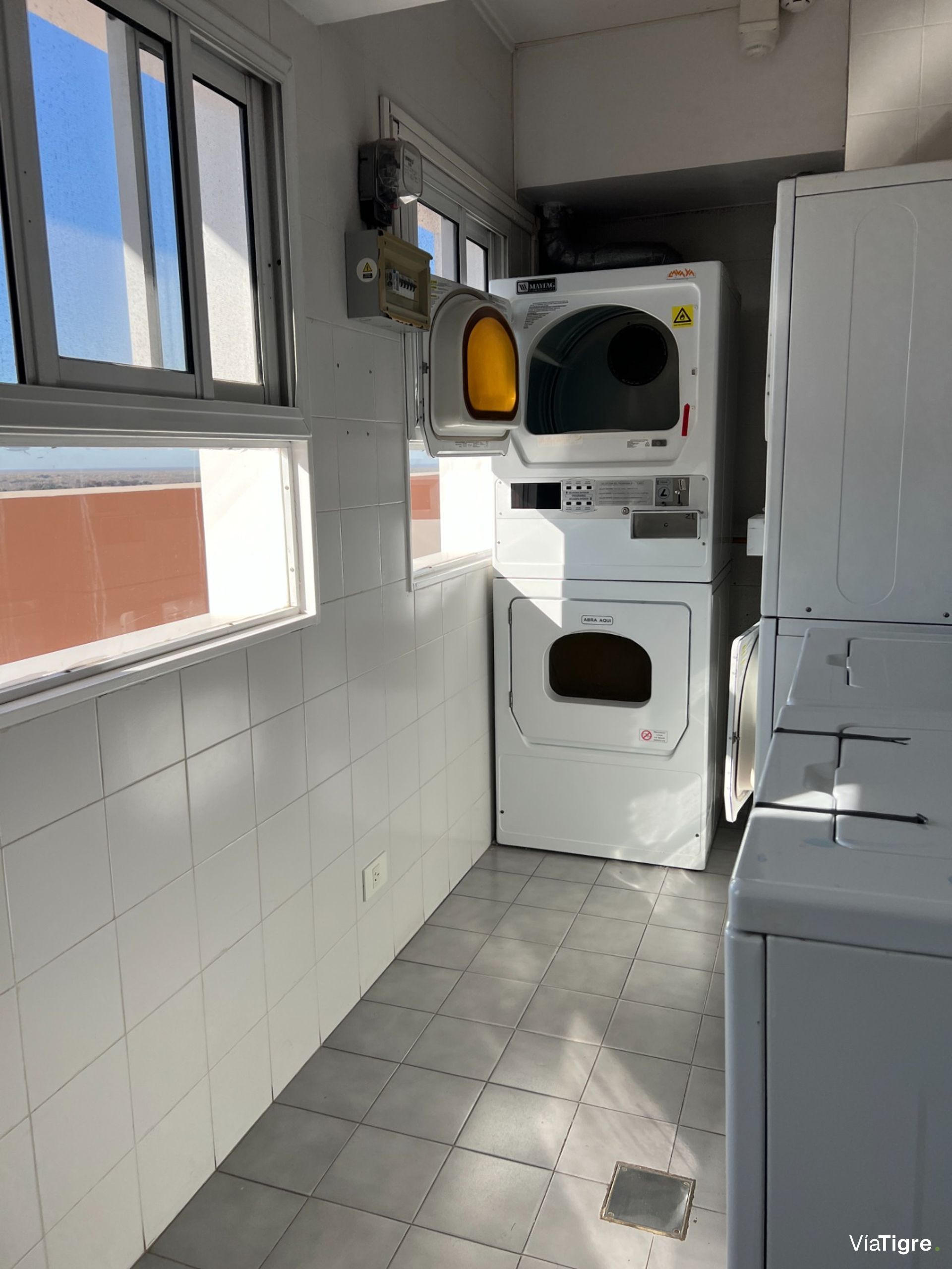 Venta Departamento 4 Amb Vista Al Rio Tigre Centro