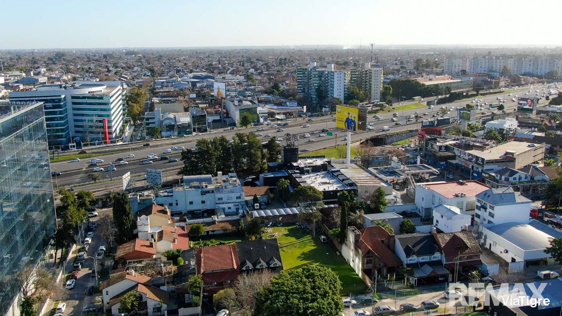 Venta Lote DOBLE FRENTE 1050 m² PANAMERIC PARANA