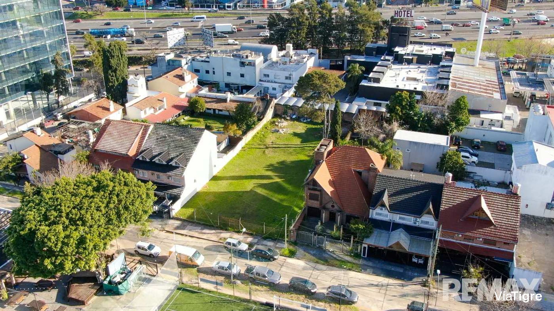 Venta Lote DOBLE FRENTE 1050 m² PANAMERIC PARANA