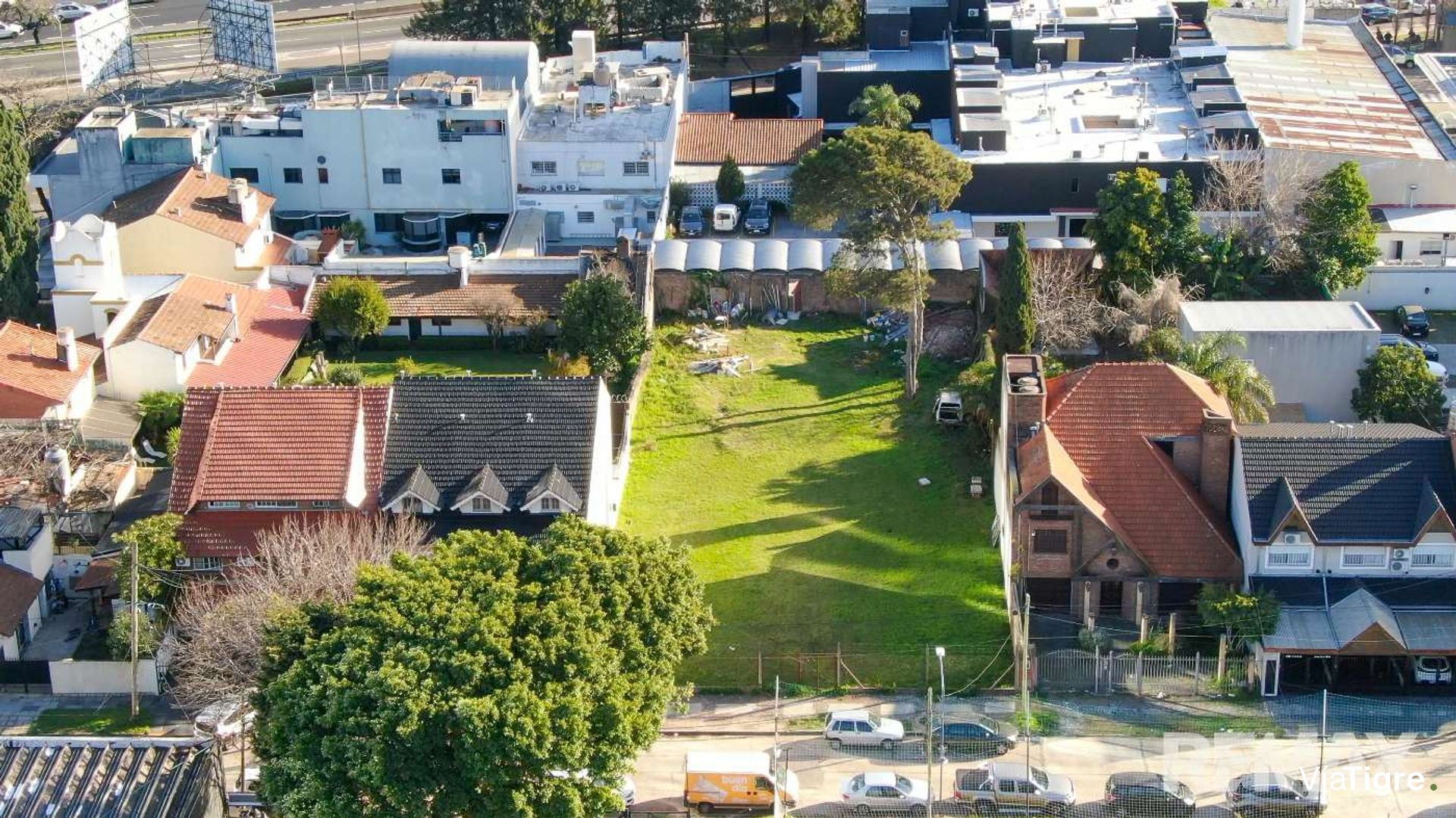 Venta Lote DOBLE FRENTE 1050 m² PANAMERIC PARANA
