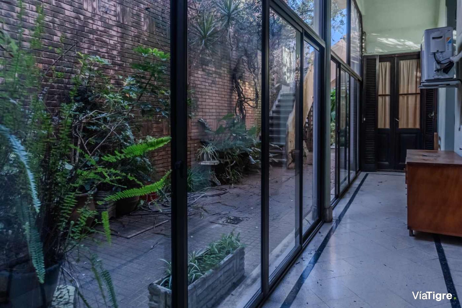Venta PH cochera y amplio Jardin