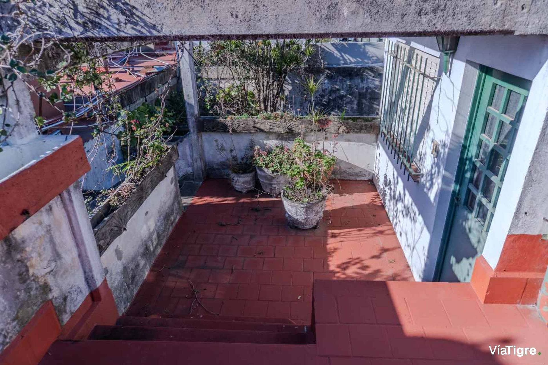 Venta PH cochera y amplio Jardin