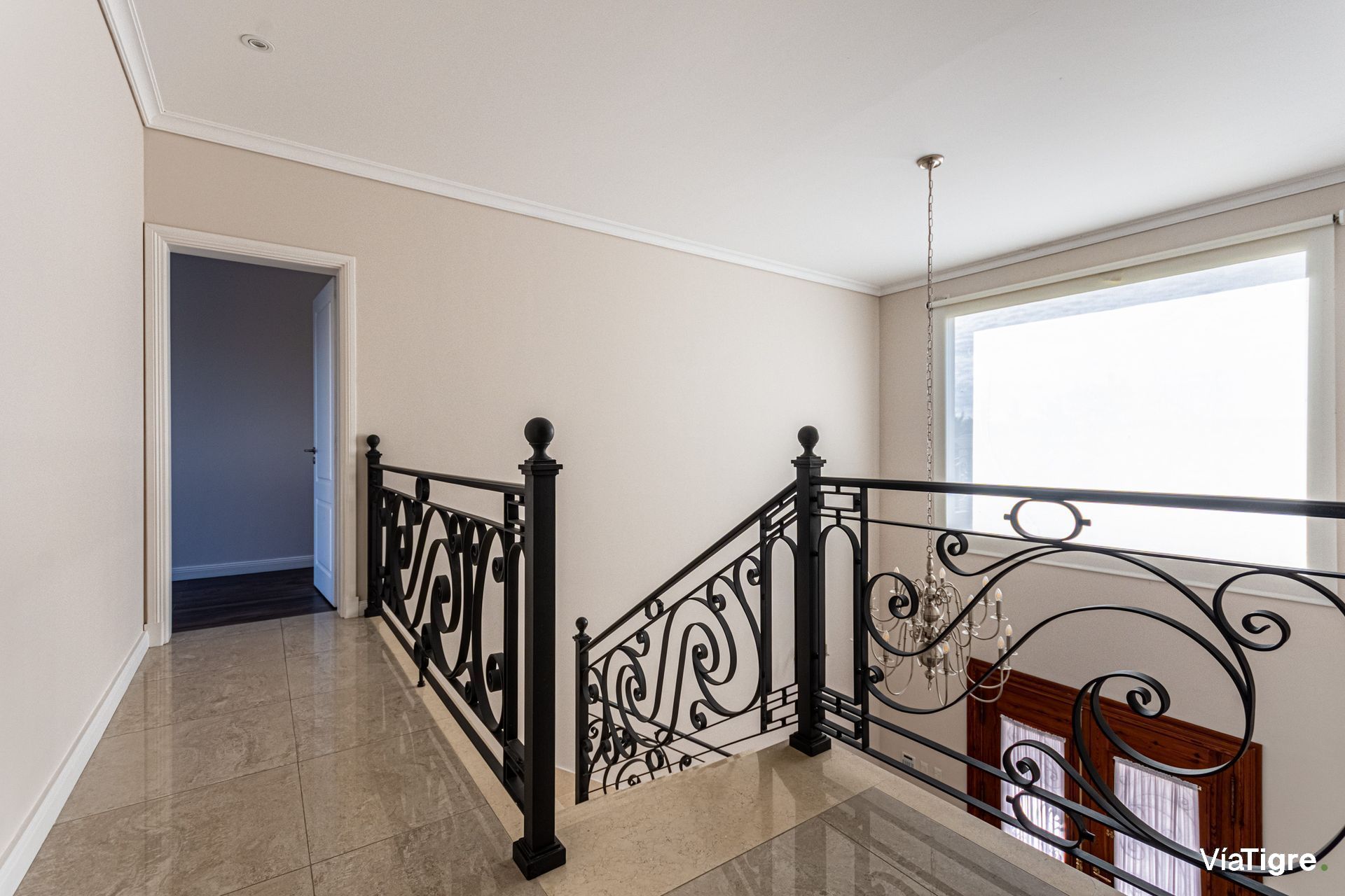 Venta Casa A La Laguna En San Benito Con Piscina