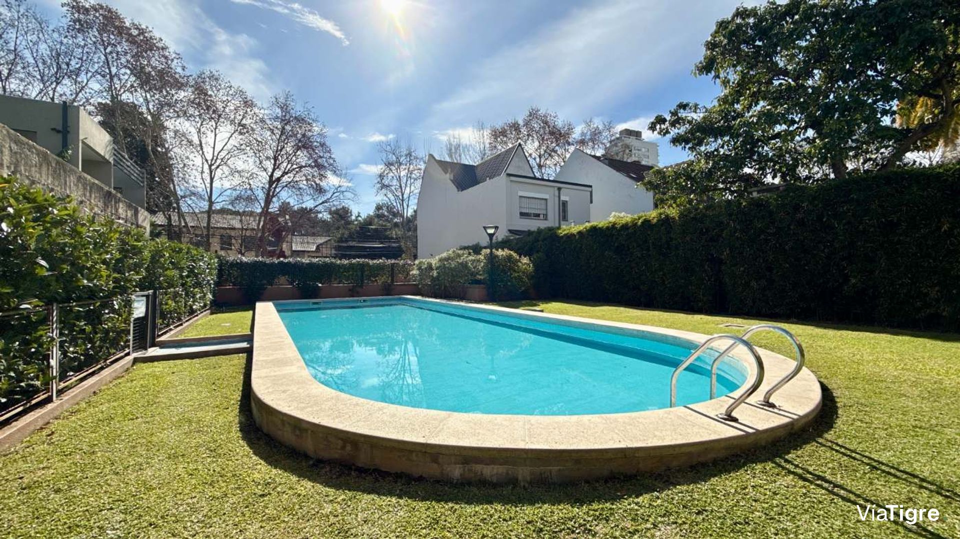 Loft Industrial En Complejo Con Piscina/Vte Lopez