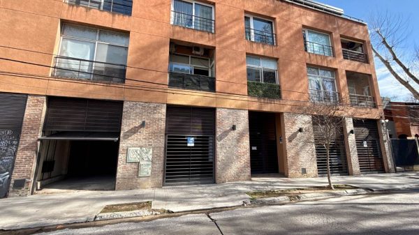 Industrial Loft in Complex with Pool/Vte Lopez