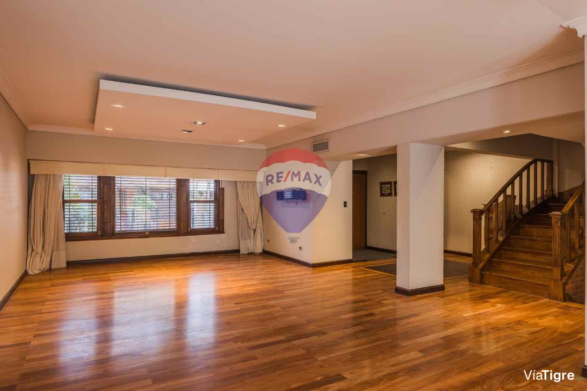Casa Venta Martínez 315 m2 impecable 8 ambientes