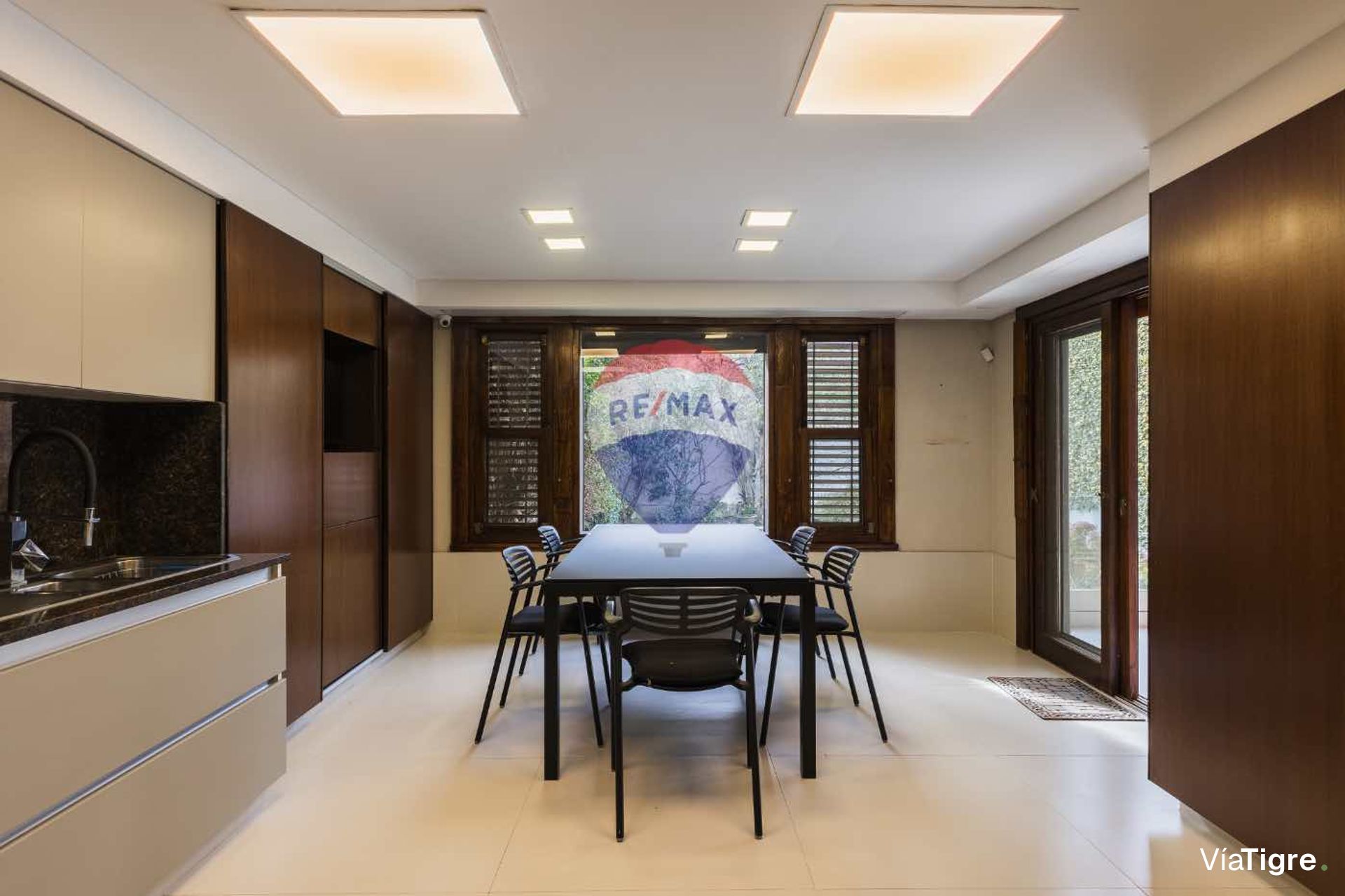 Casa Venta Martínez 315 m2 impecable 8 ambientes