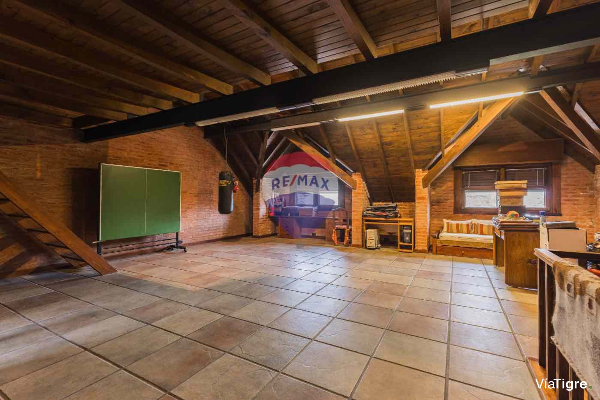 Casa Venta Martínez 315 m2 impecable 8 ambientes