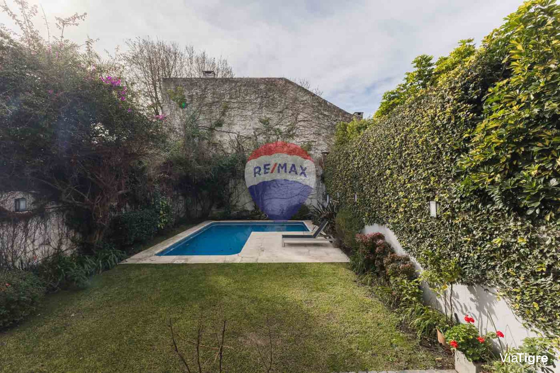 Casa Venta Martínez 315 m2 impecable 8 ambientes