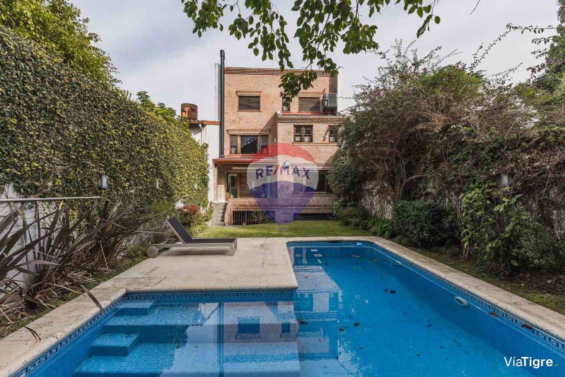 Casa Venta Martínez 315 m2 impecable 8 ambientes
