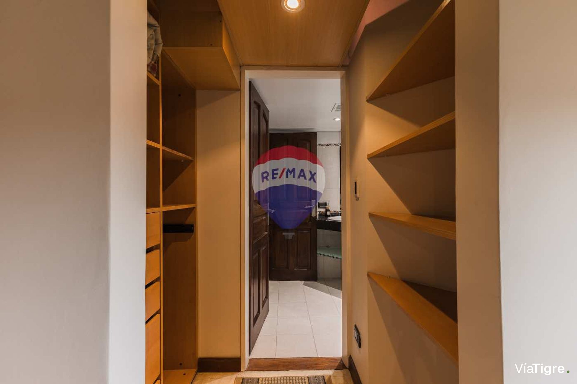 Casa Venta Martínez 315 m2 impecable 8 ambientes